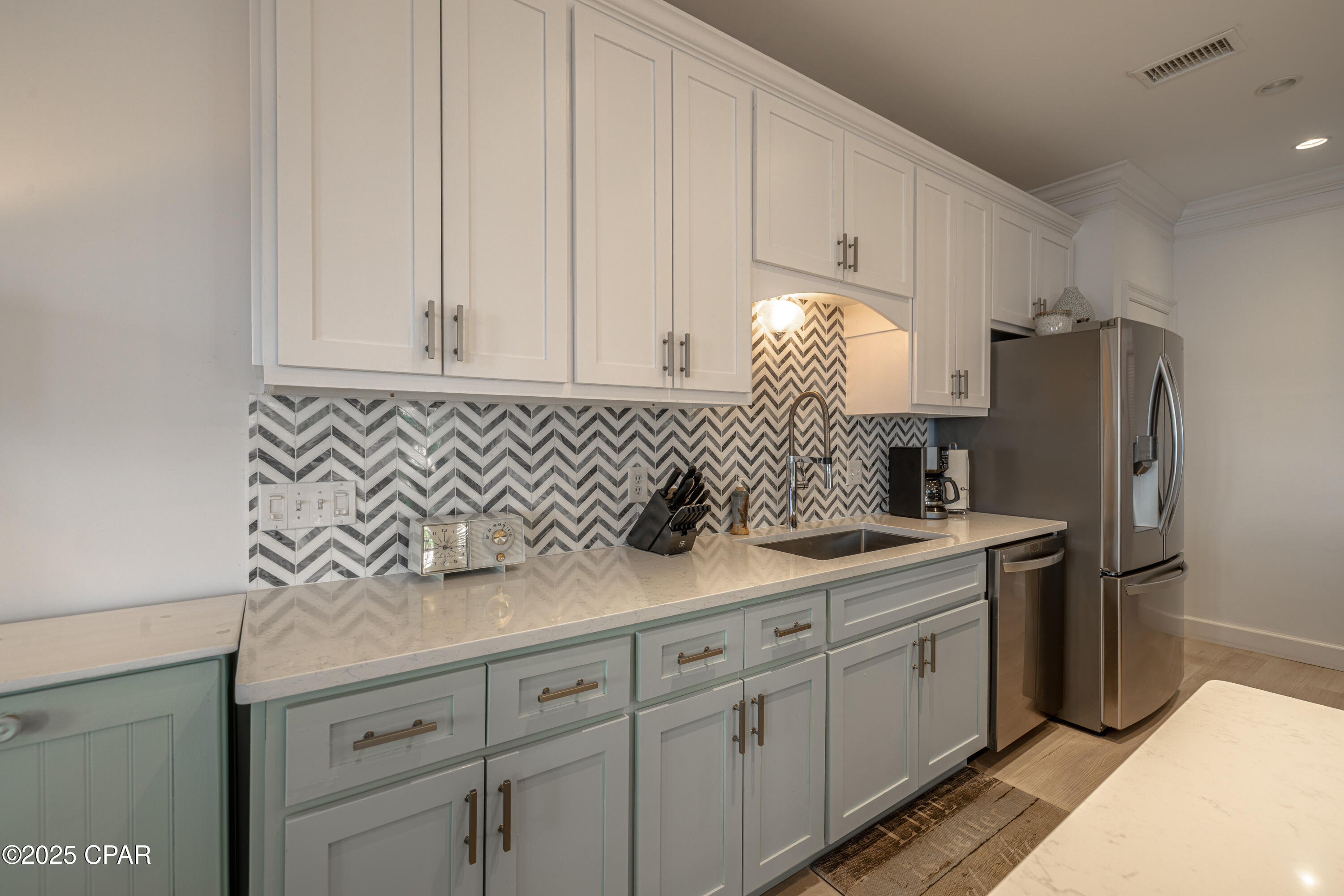 Image 14 For 2322 Pelican Bay Court