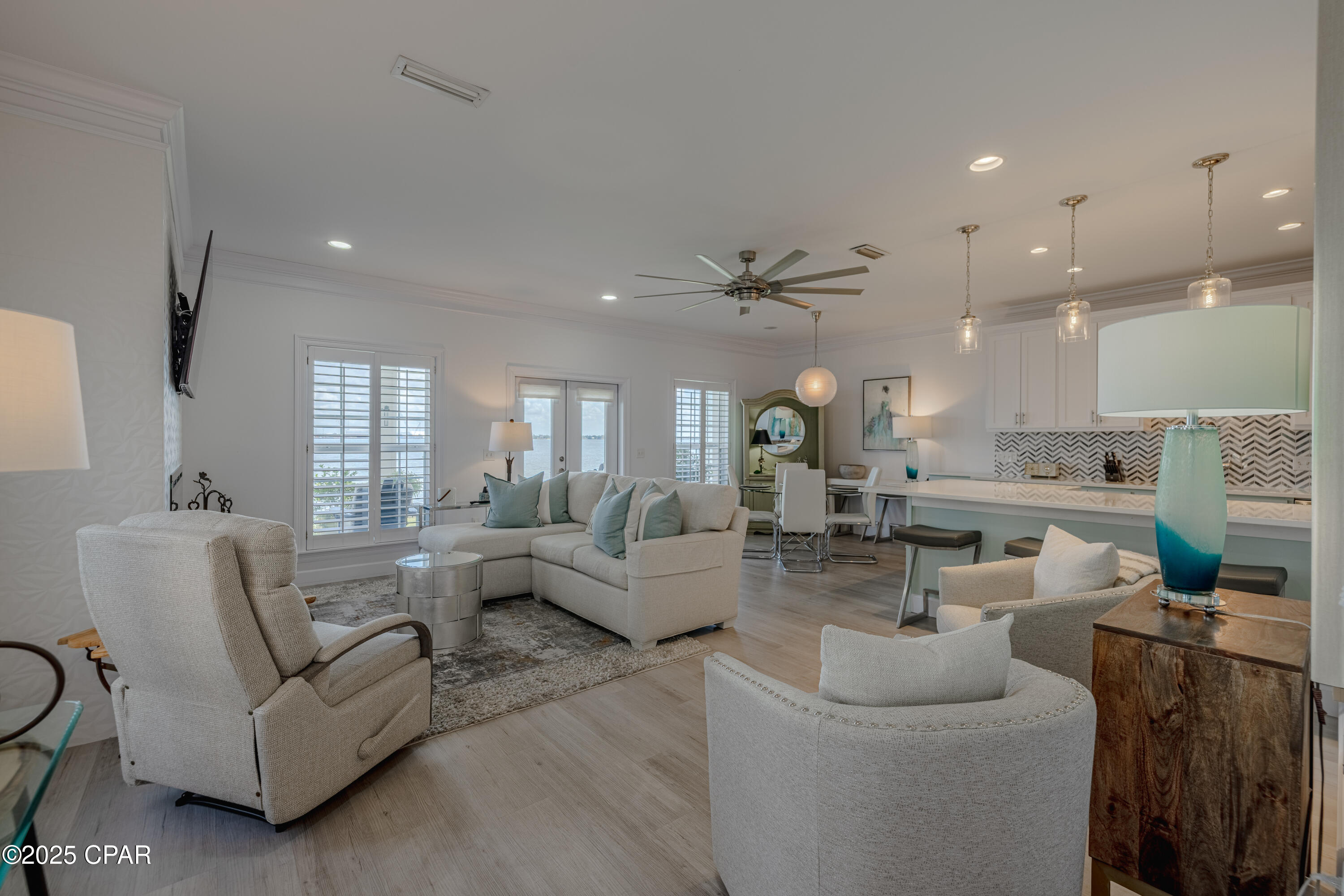 Image 2 For 2322 Pelican Bay Court