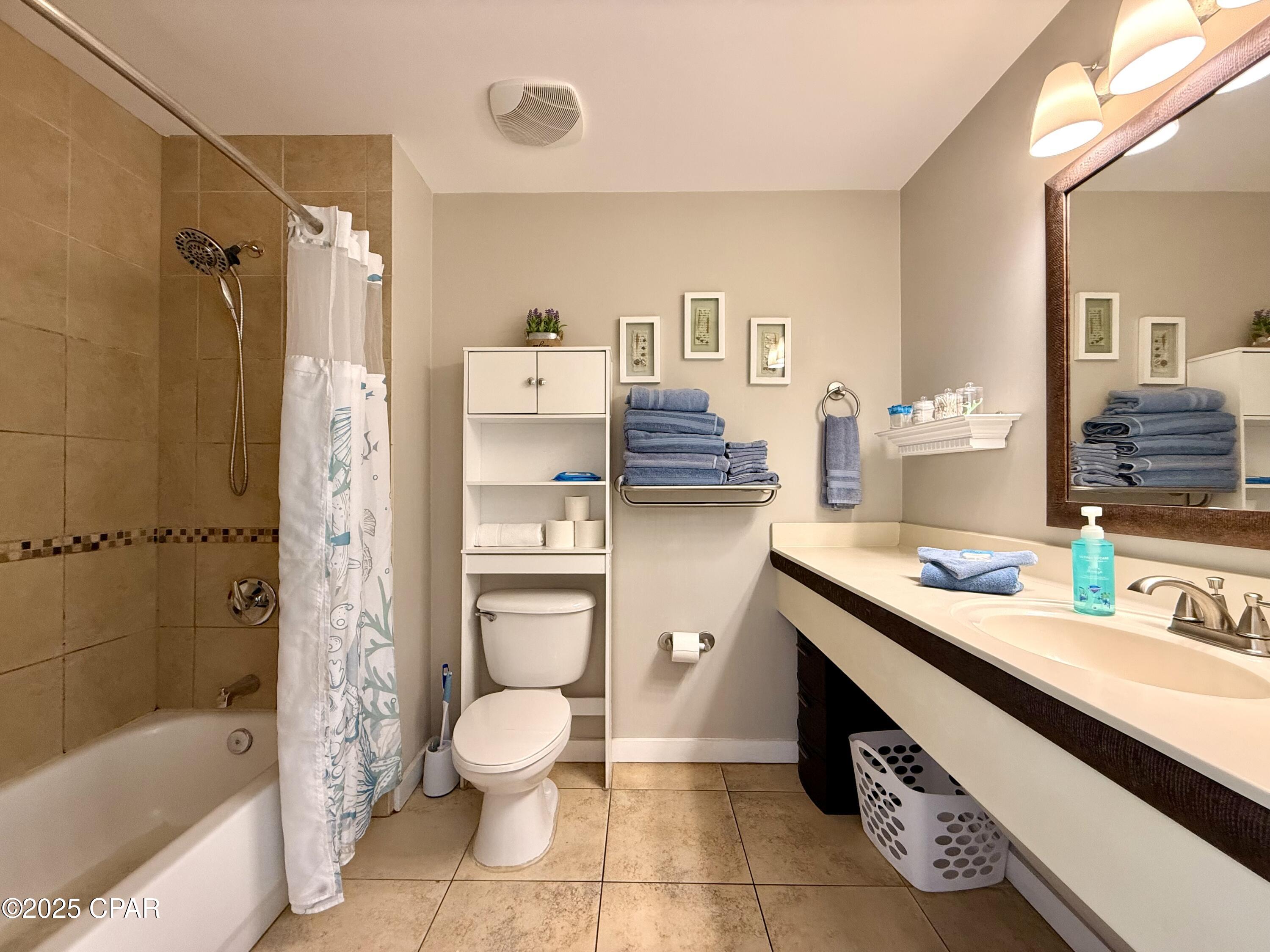 Image 11 For 15100 Front Beach Road 620