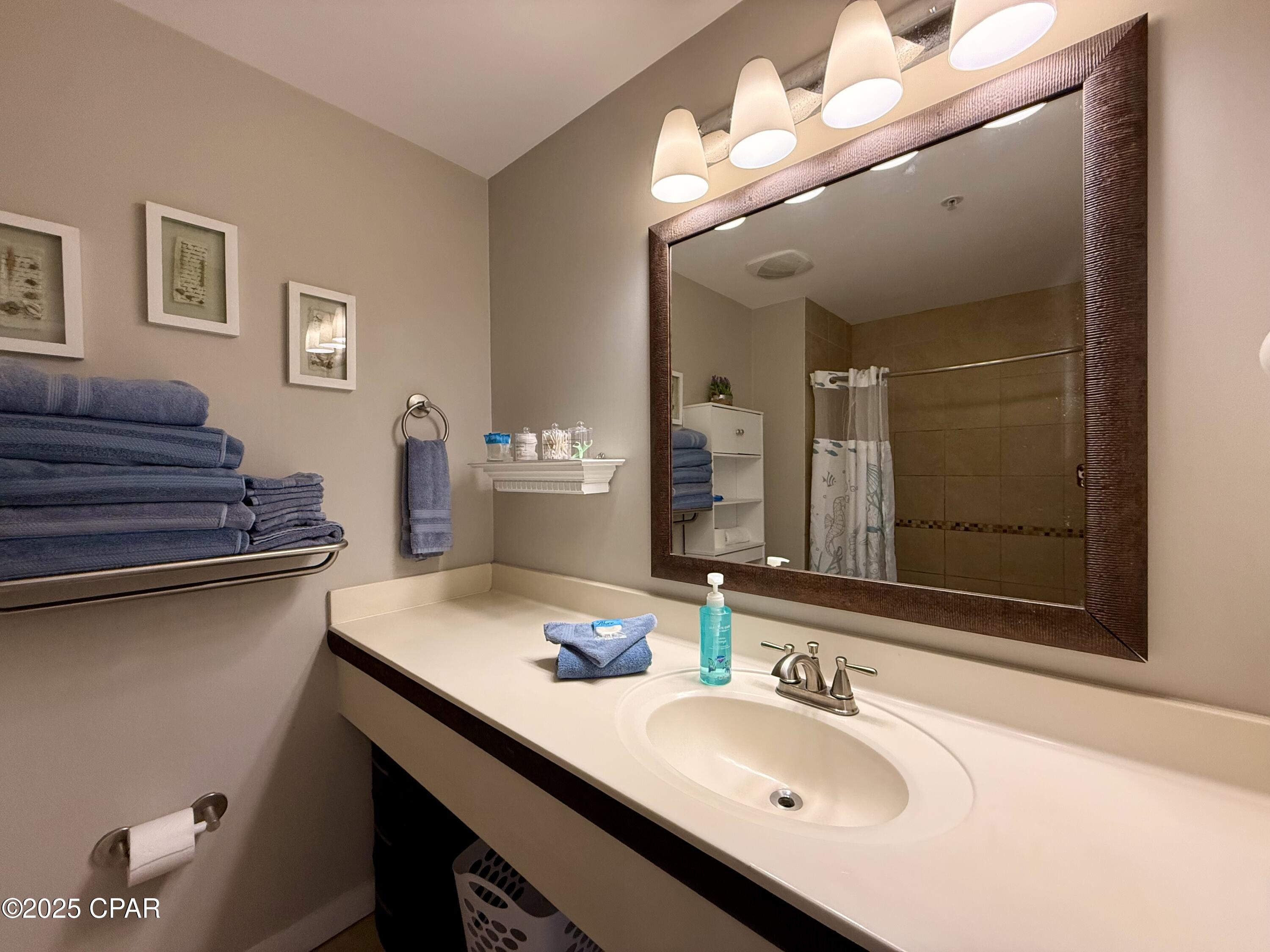 Image 12 For 15100 Front Beach Road 620