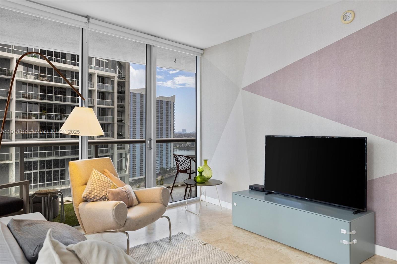 495 Brickell Ave #2410, Miami FL 33131