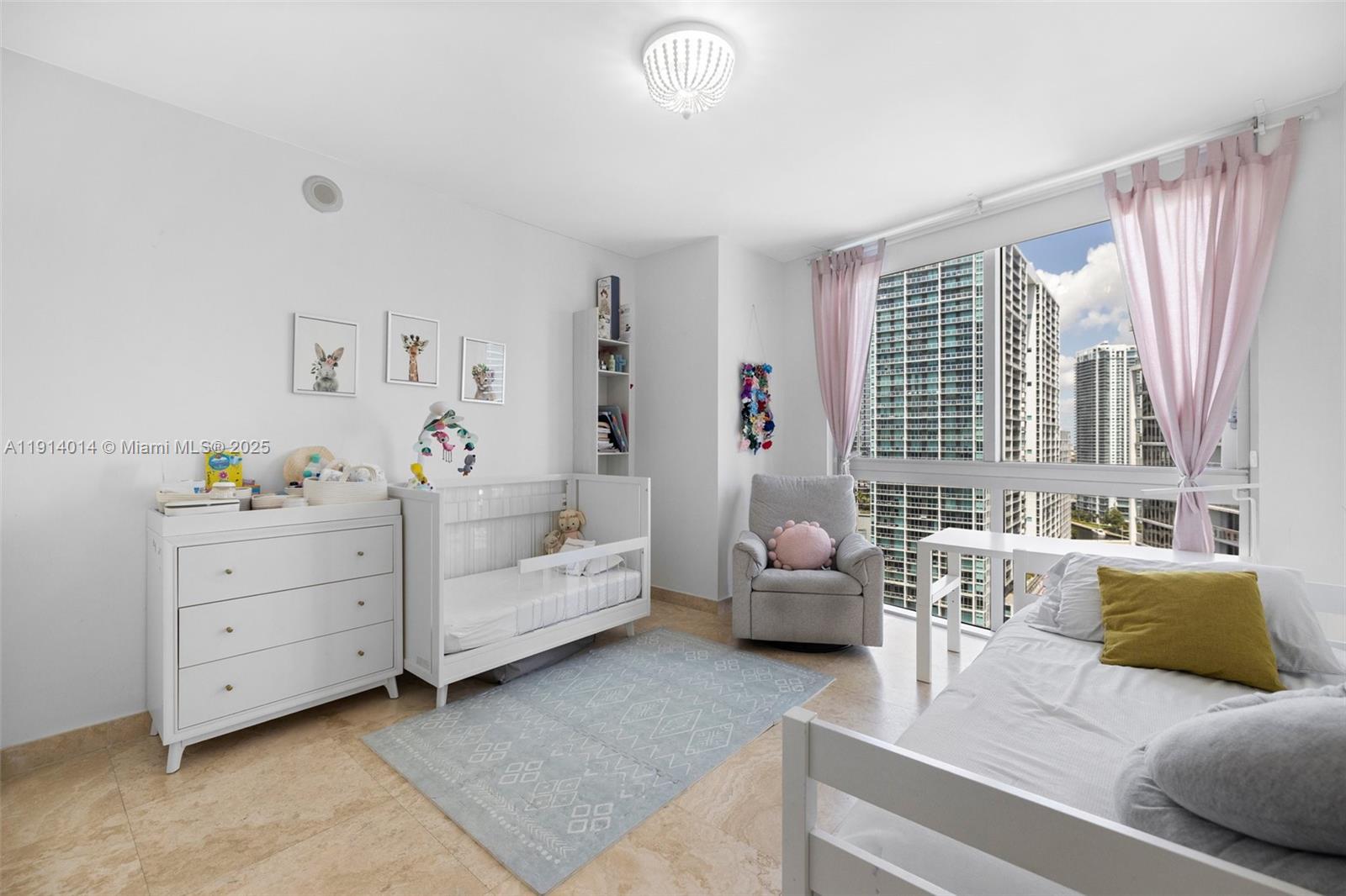 495 Brickell Ave #2410, Miami FL 33131