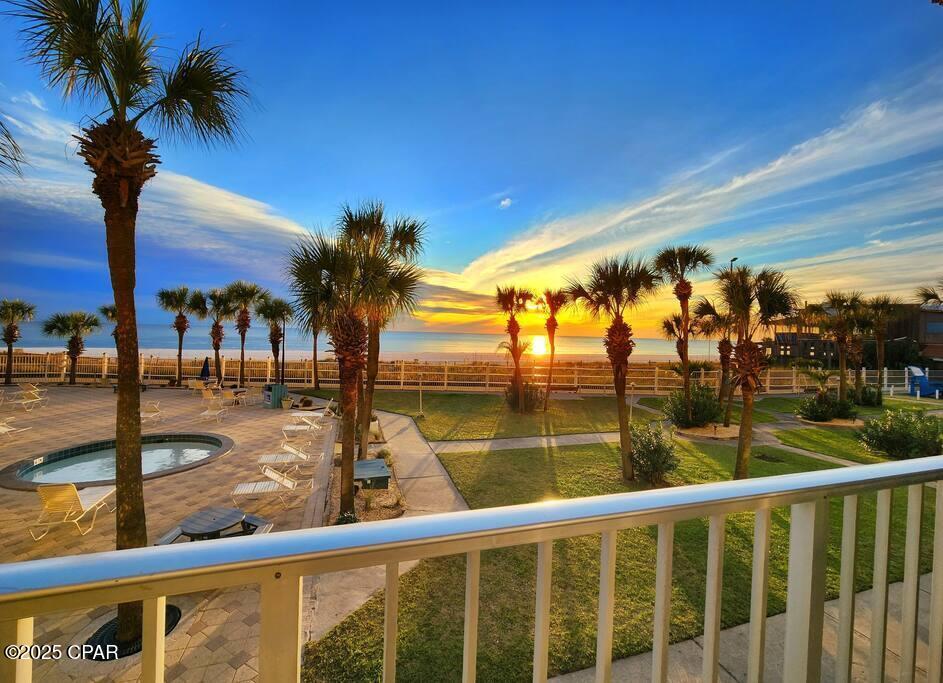 Image 26 For 8743 Thomas Drive 209