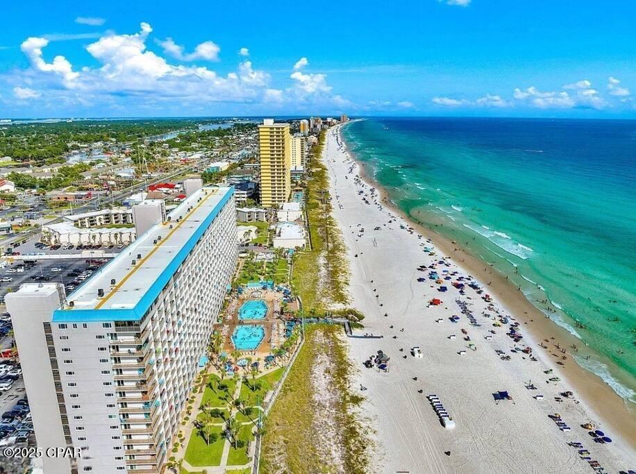 Image 29 For 8743 Thomas Drive 209