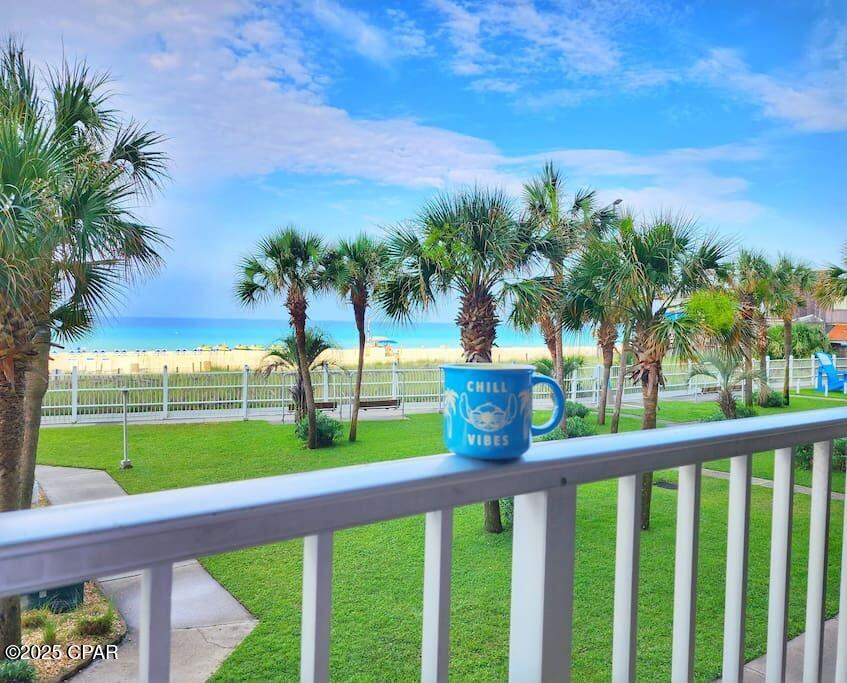 Image 4 For 8743 Thomas Drive 209