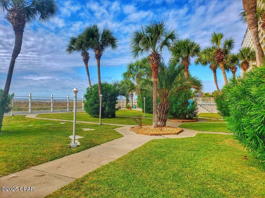 Image 42 For 8743 Thomas Drive 209