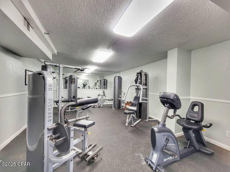 Image 49 For 8743 Thomas Drive 209