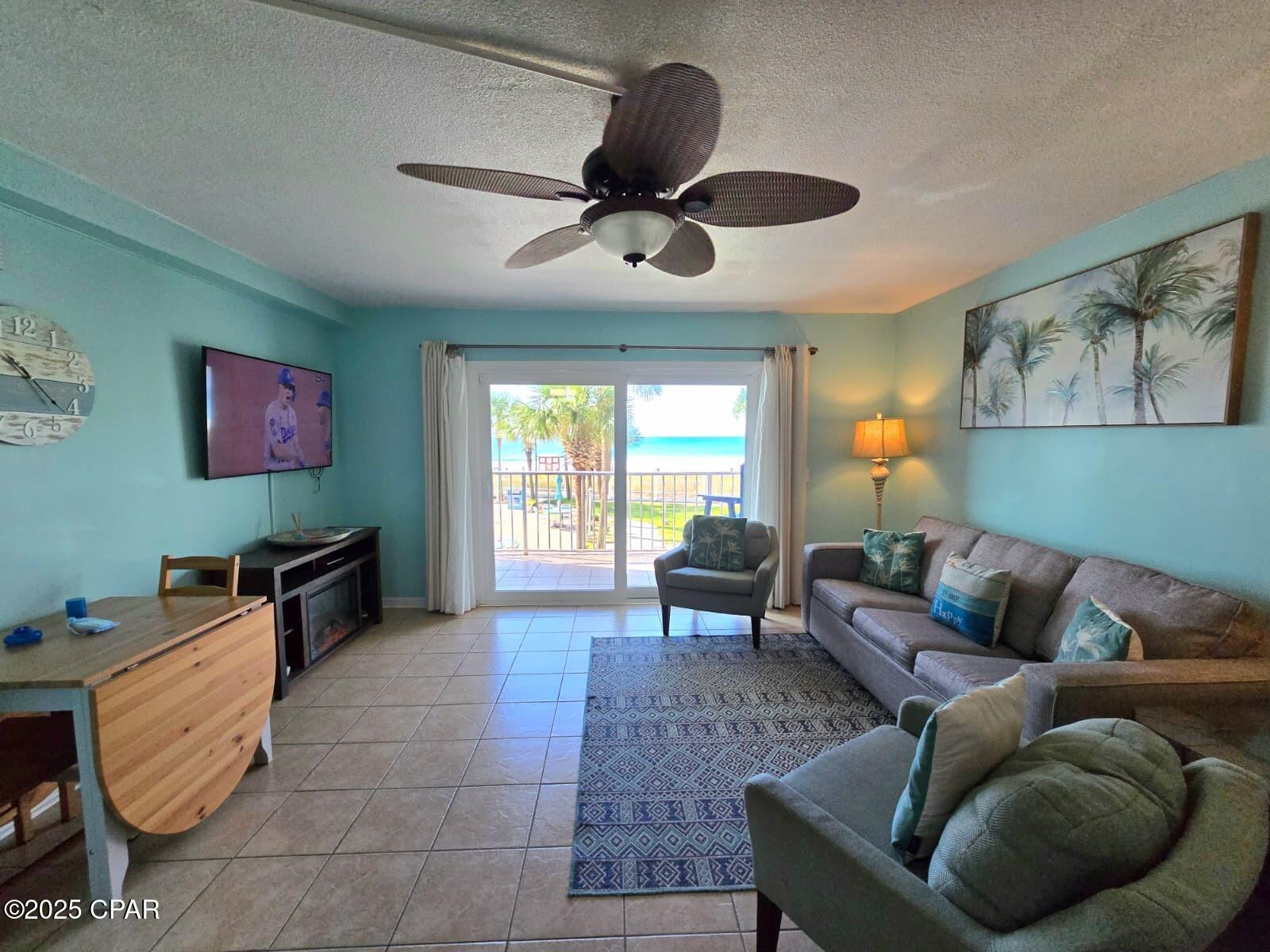 Image 7 For 8743 Thomas Drive 209