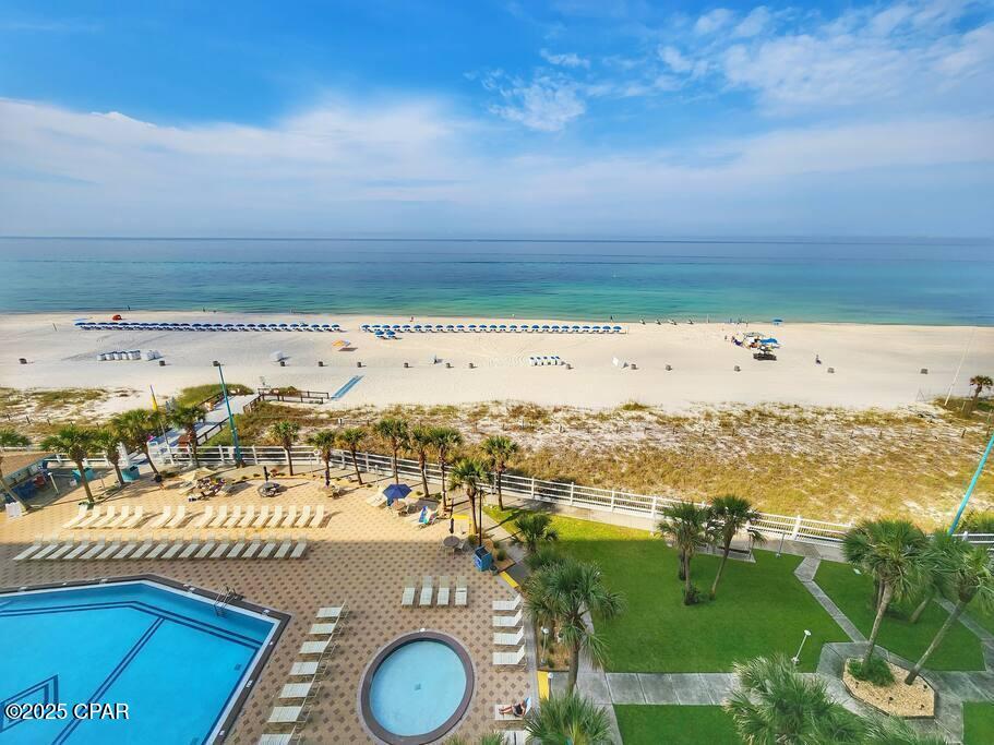 Image 42 For 8743 Thomas Drive 810