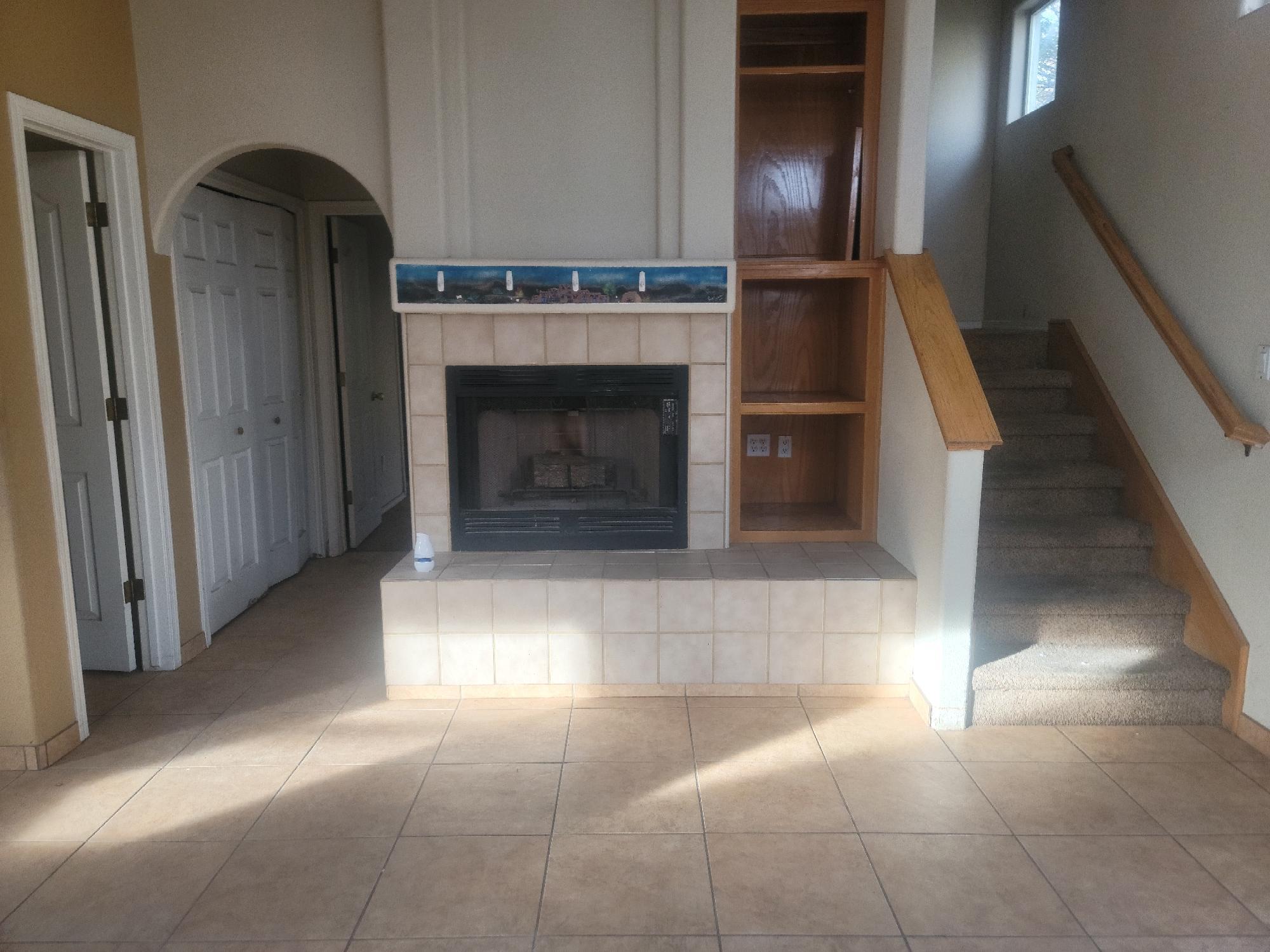 1824 Vasilion Place NW Living Room