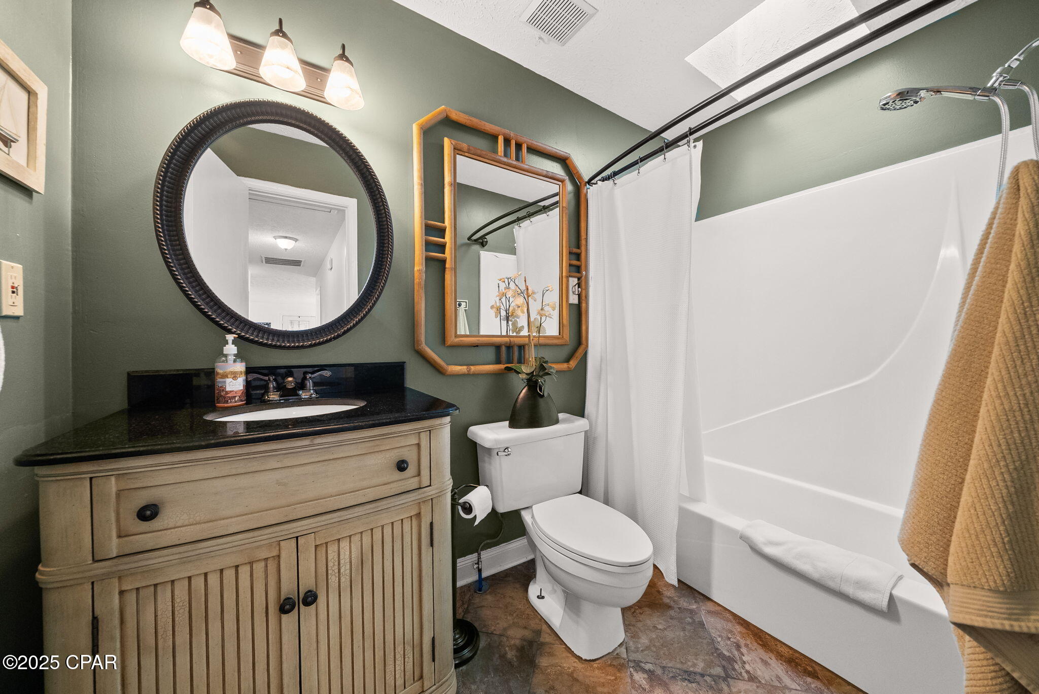 Image 21 For 305 Vestavia Street