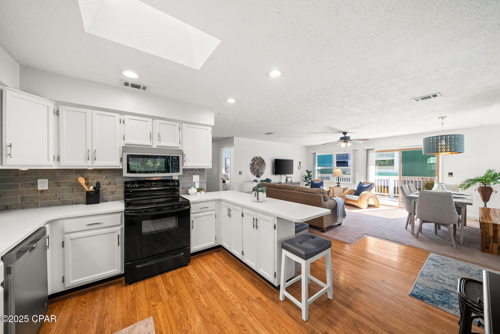 Image 3 For 305 Vestavia Street