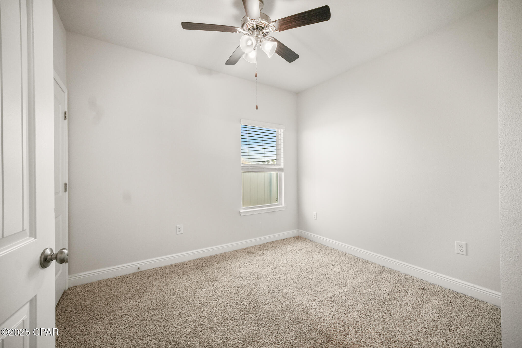 Image 17 For 312 Moonraker Circle