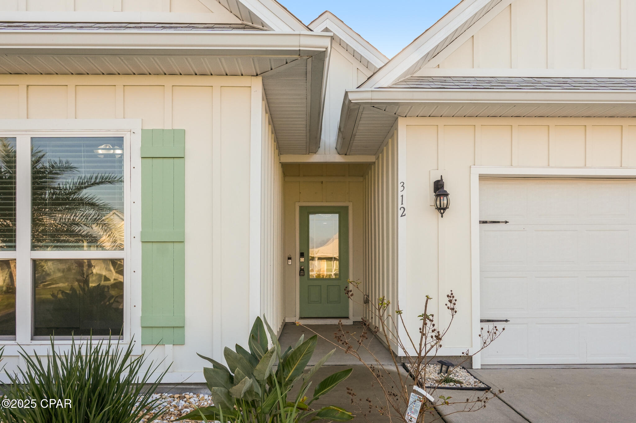 Image 2 For 312 Moonraker Circle