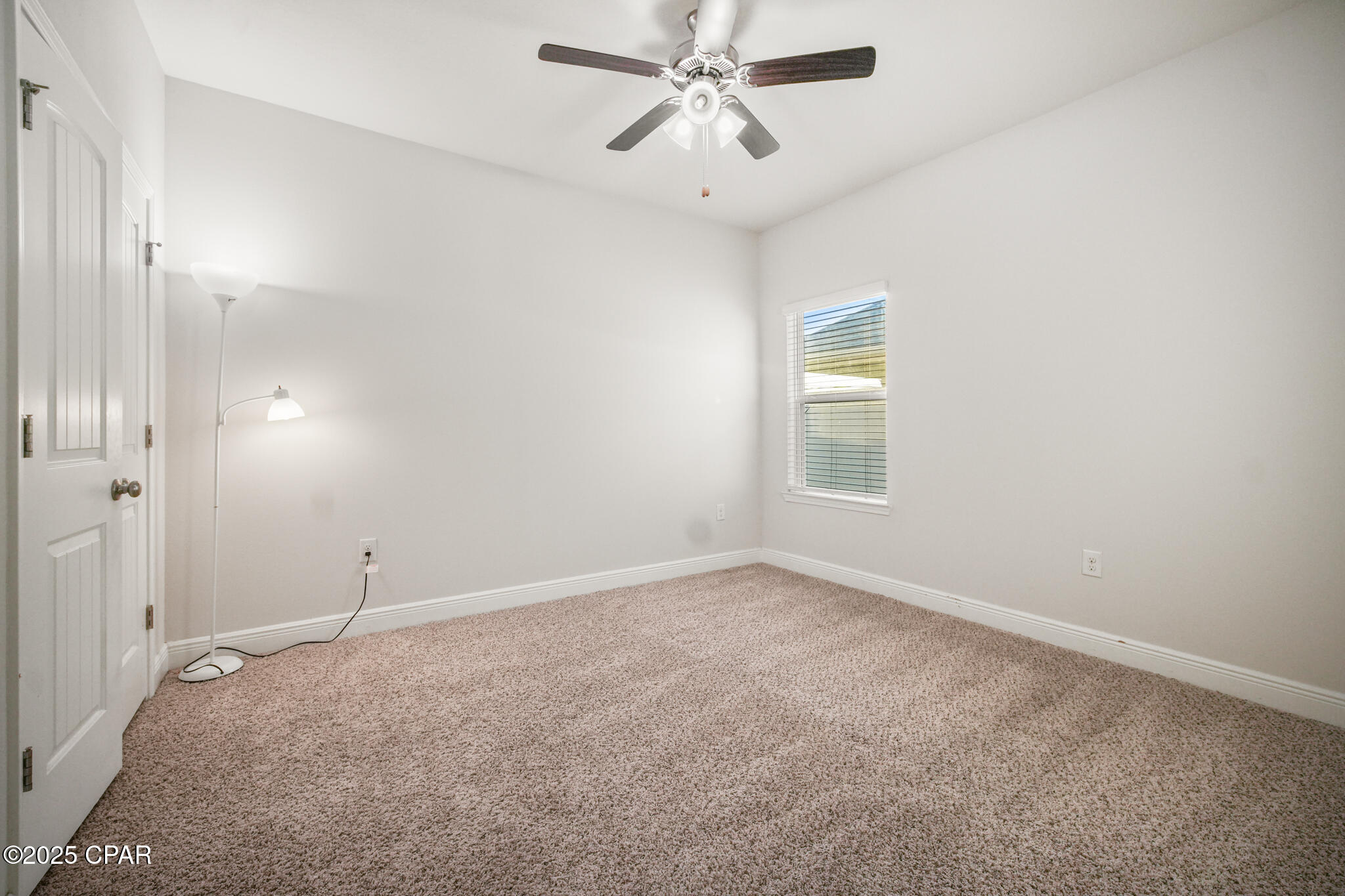 Image 31 For 312 Moonraker Circle