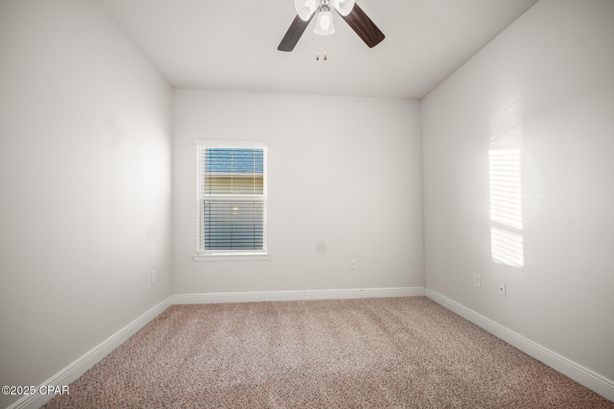 Image 33 For 312 Moonraker Circle