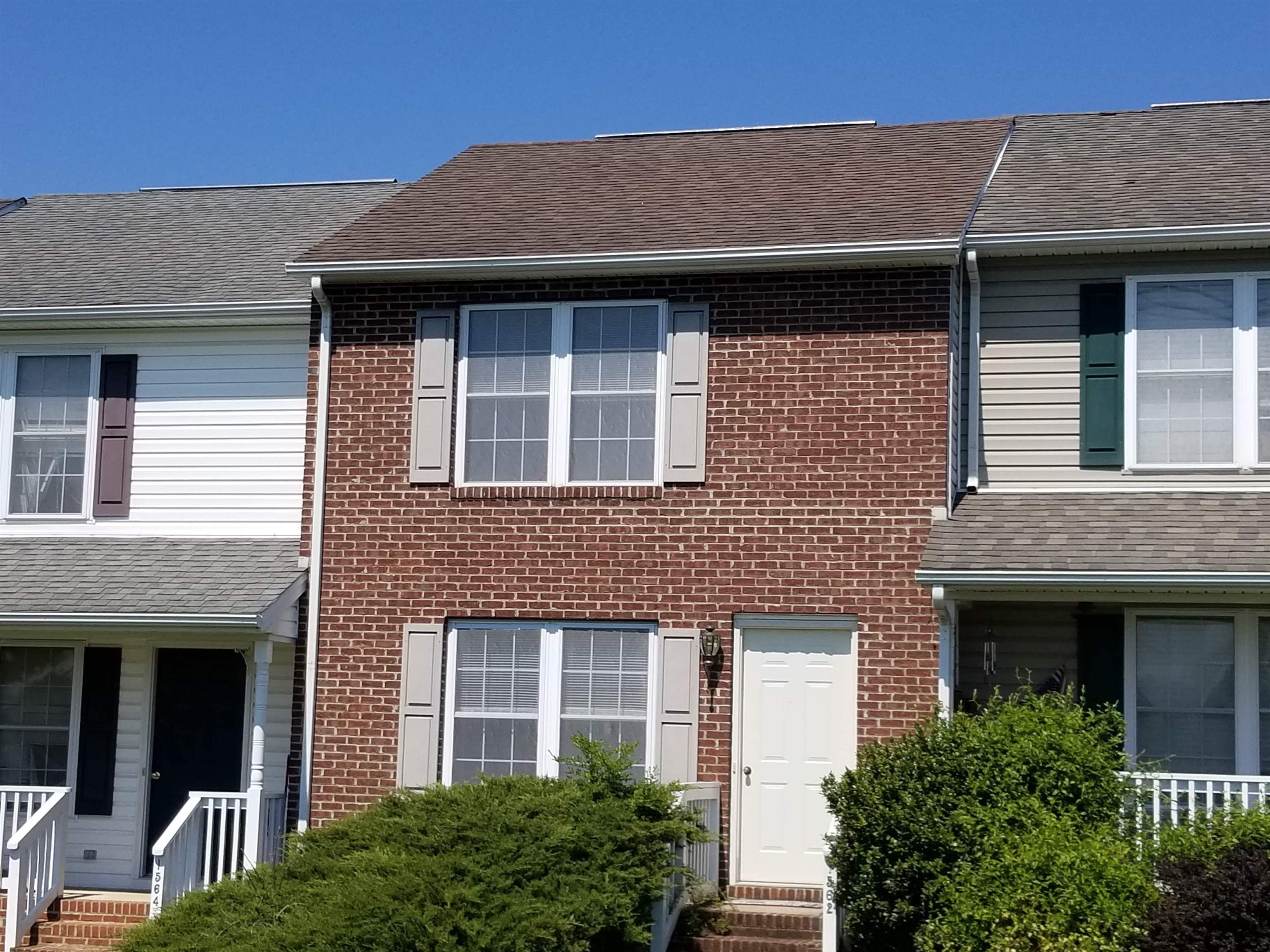 1460 W MARKET ST - luxury property in Harrisonburg, VA