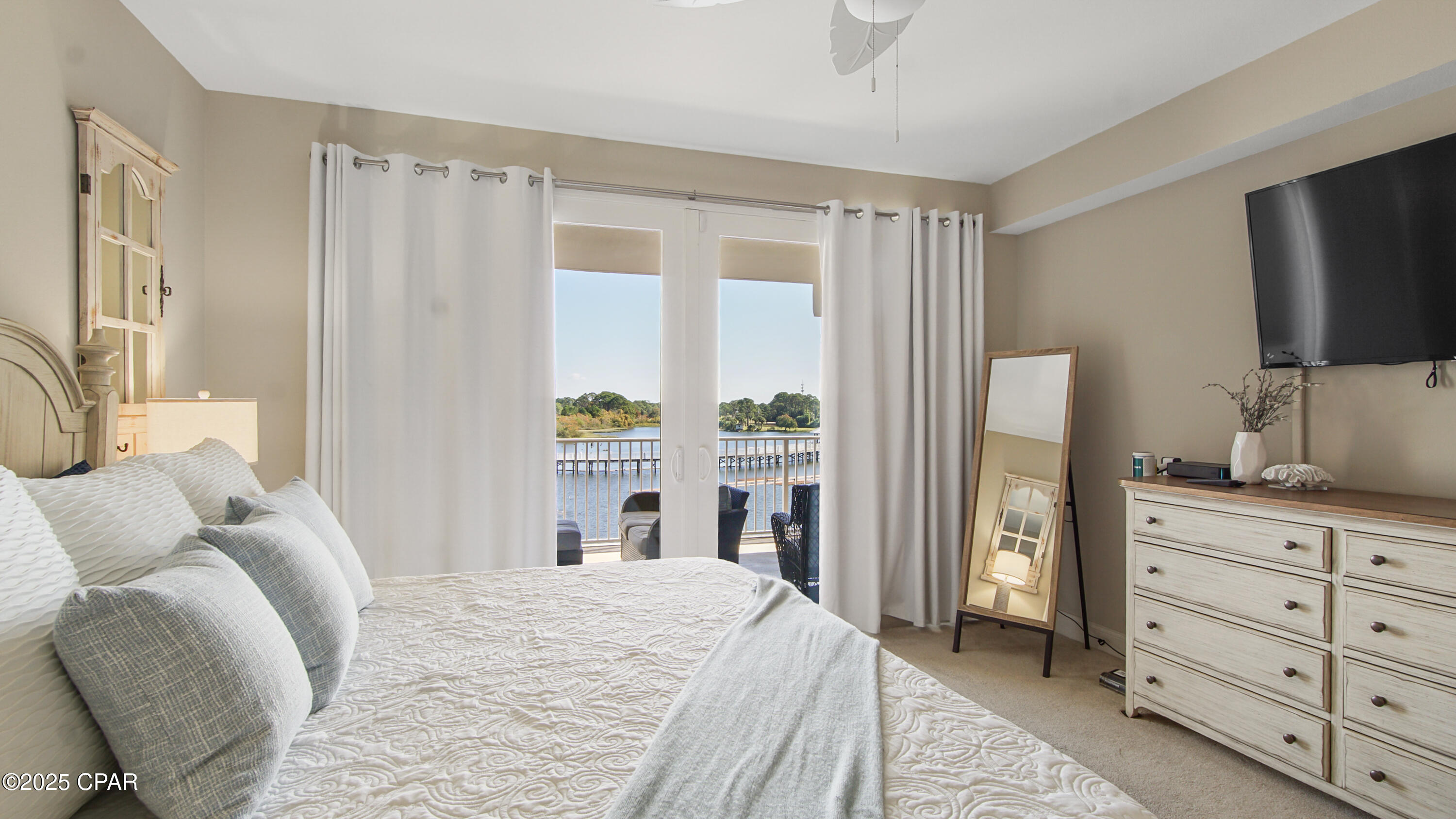 Image 11 For 9902 Thomas Drive 234