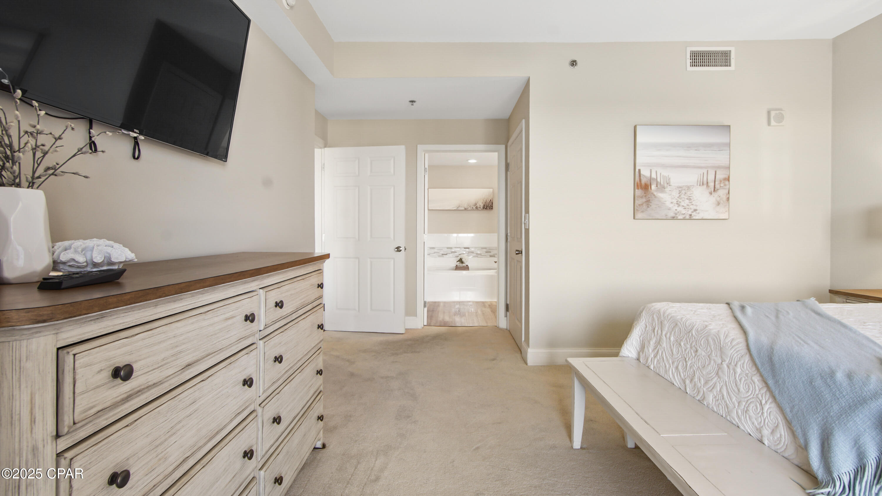 Image 12 For 9902 Thomas Drive 234