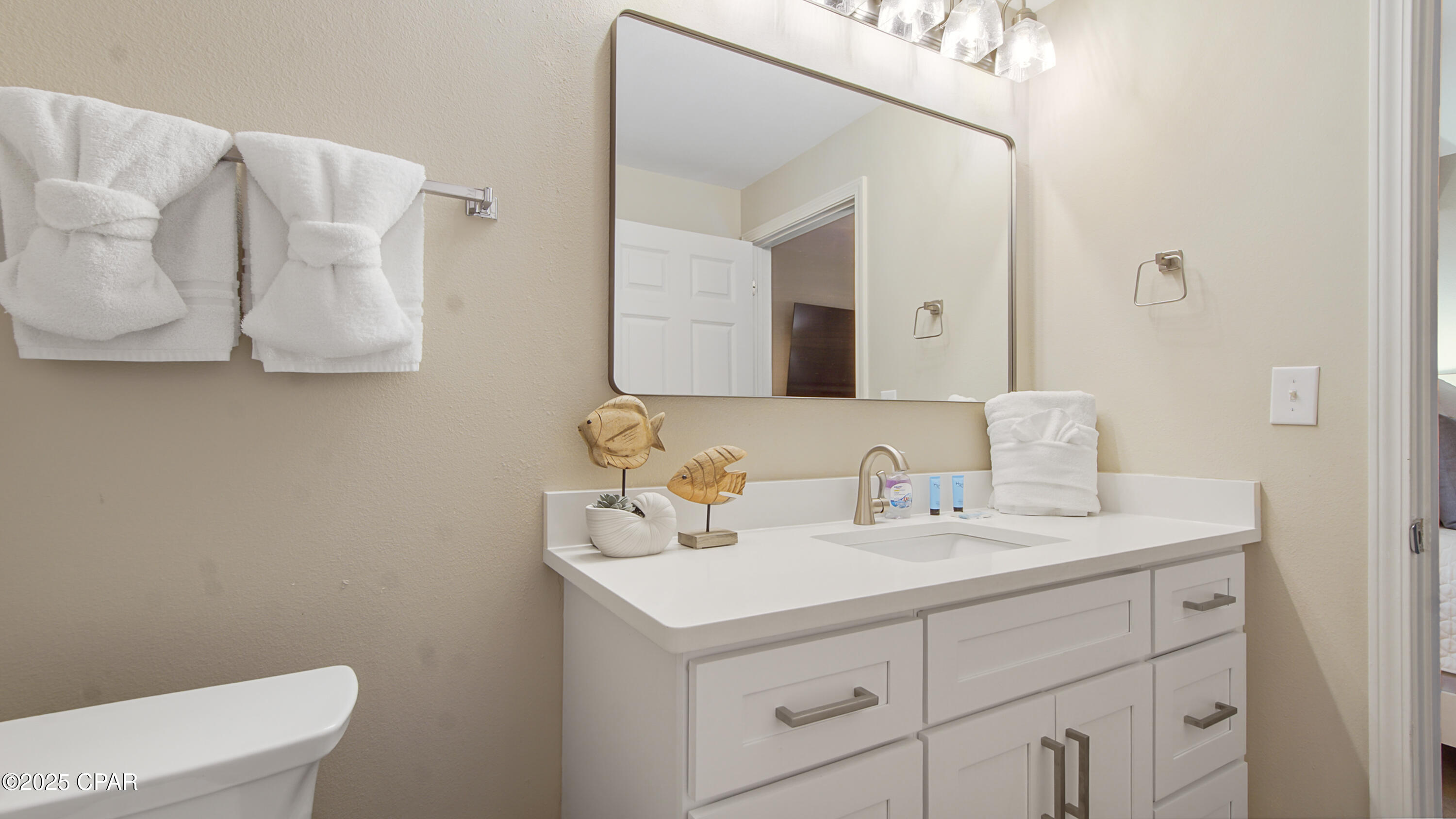 Image 18 For 9902 Thomas Drive 234