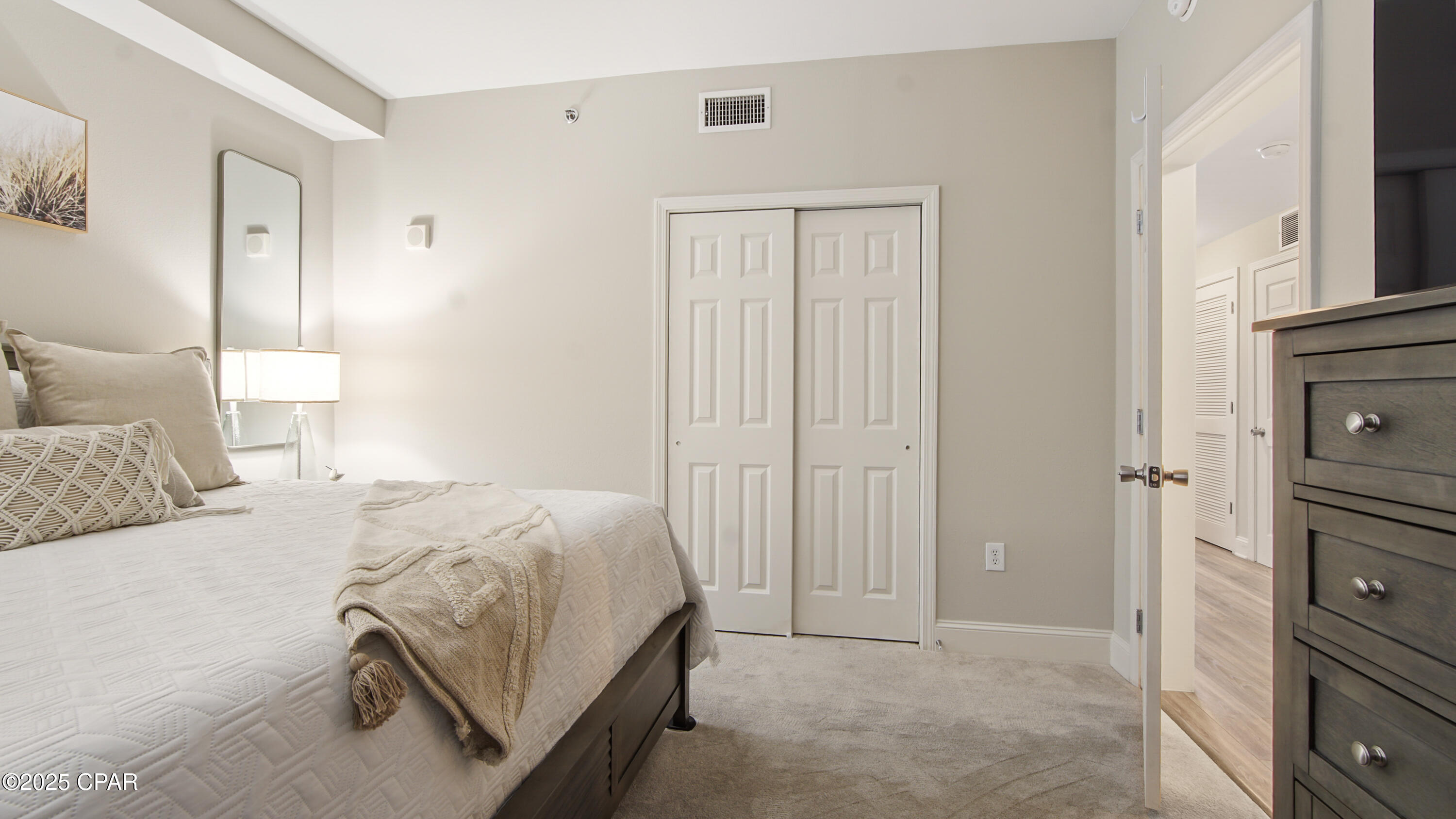 Image 20 For 9902 Thomas Drive 234