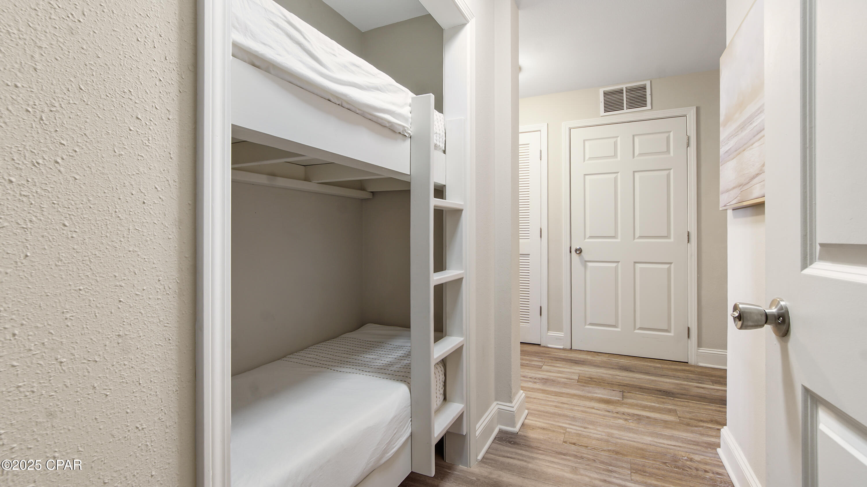 Image 22 For 9902 Thomas Drive 234