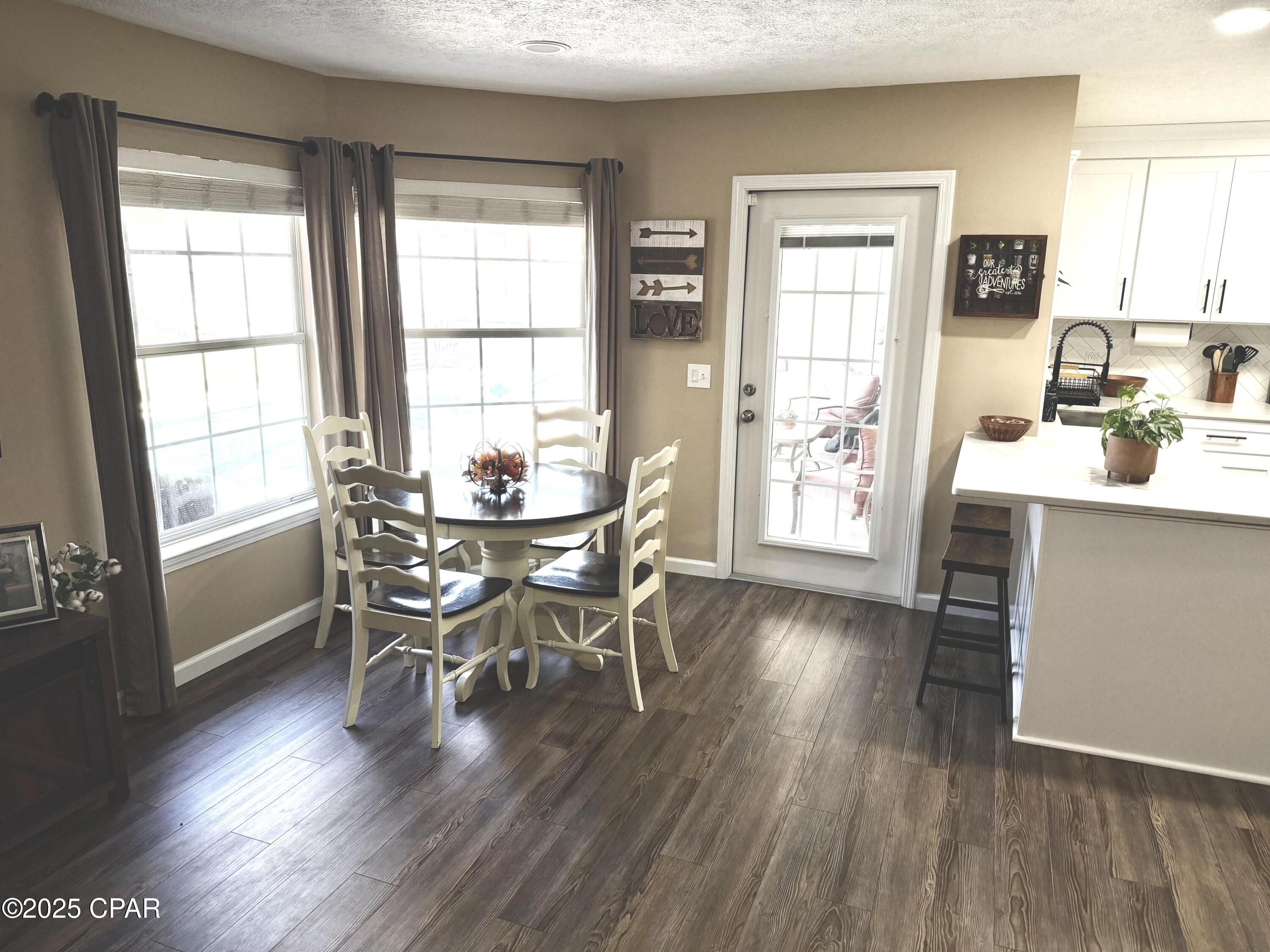 Image 14 For 202 Hidden Pines Drive