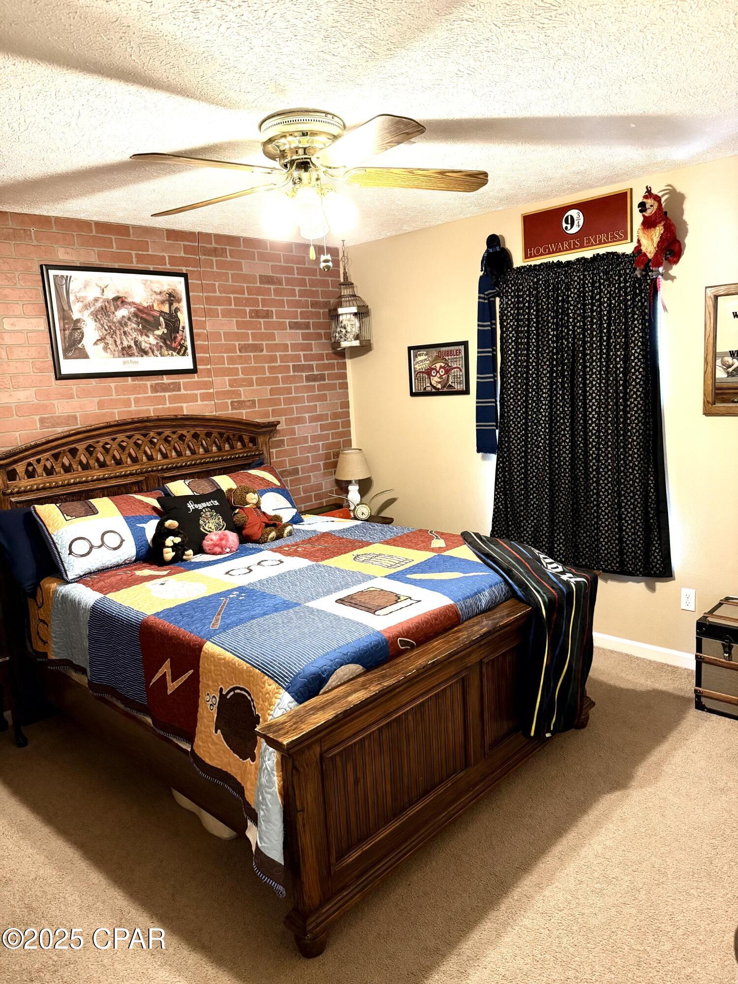 Image 15 For 202 Hidden Pines Drive