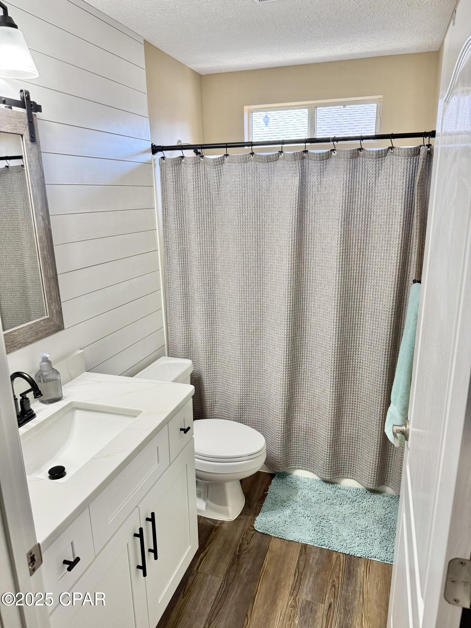 Image 18 For 202 Hidden Pines Drive