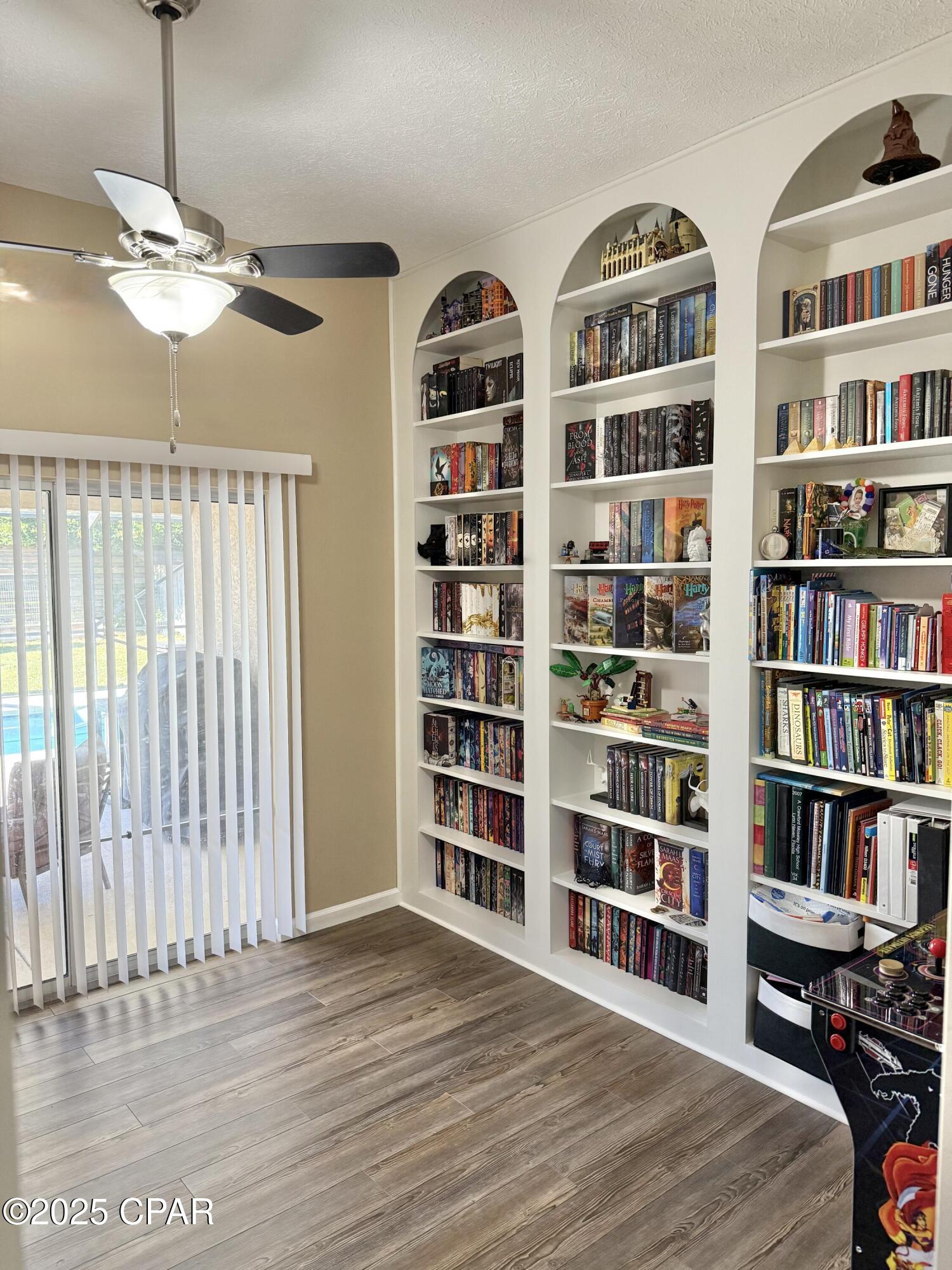 Image 7 For 202 Hidden Pines Drive