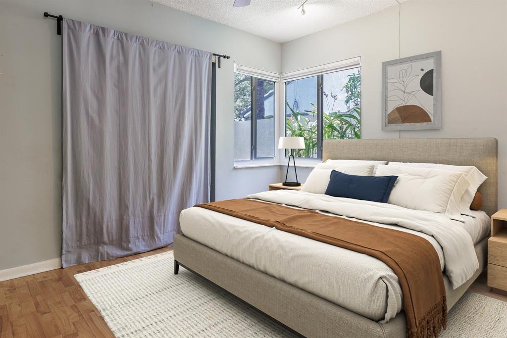 2945 Begonia Way, Cooper City, FL 33026