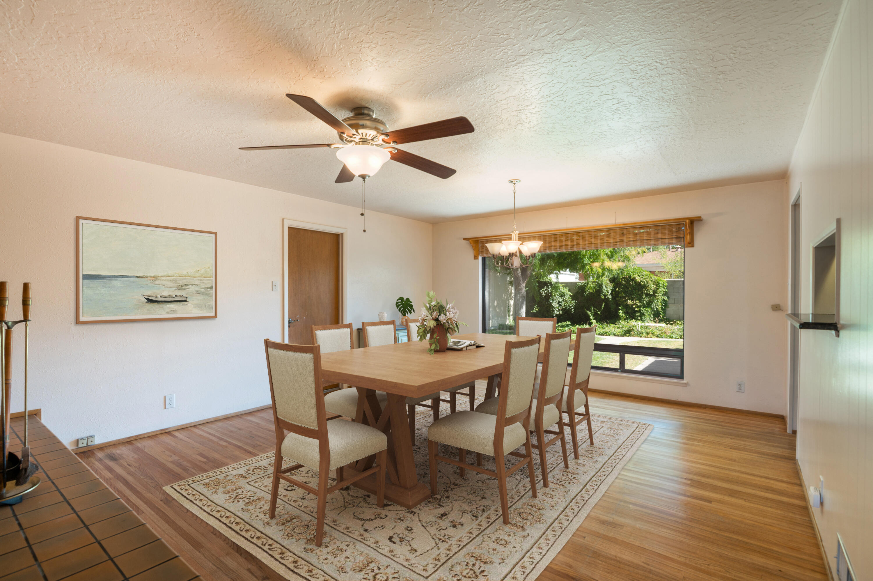 2912 MESILLA Street NE Dining Room
