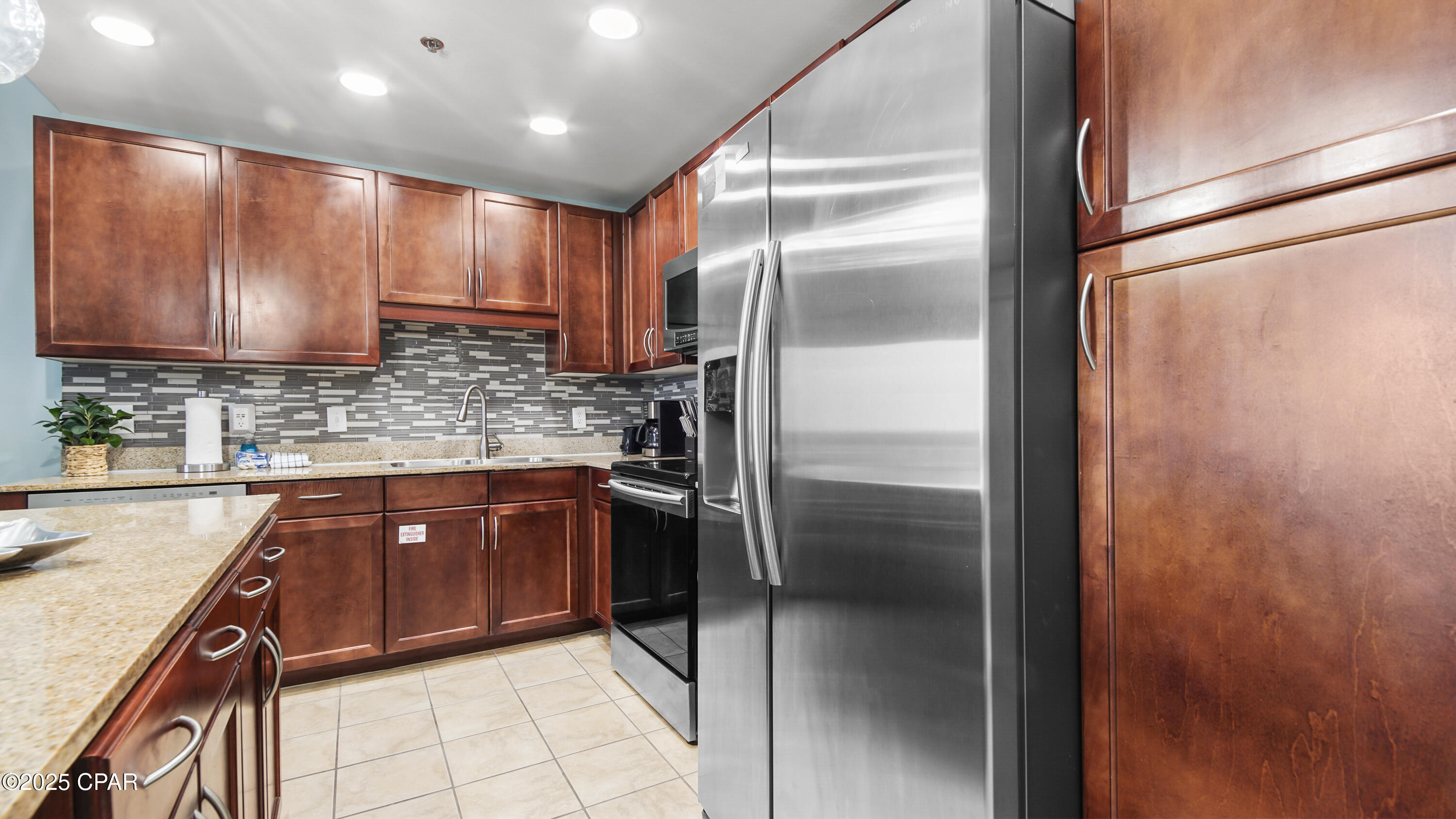 Image 10 For 9902 Thomas Drive 1234