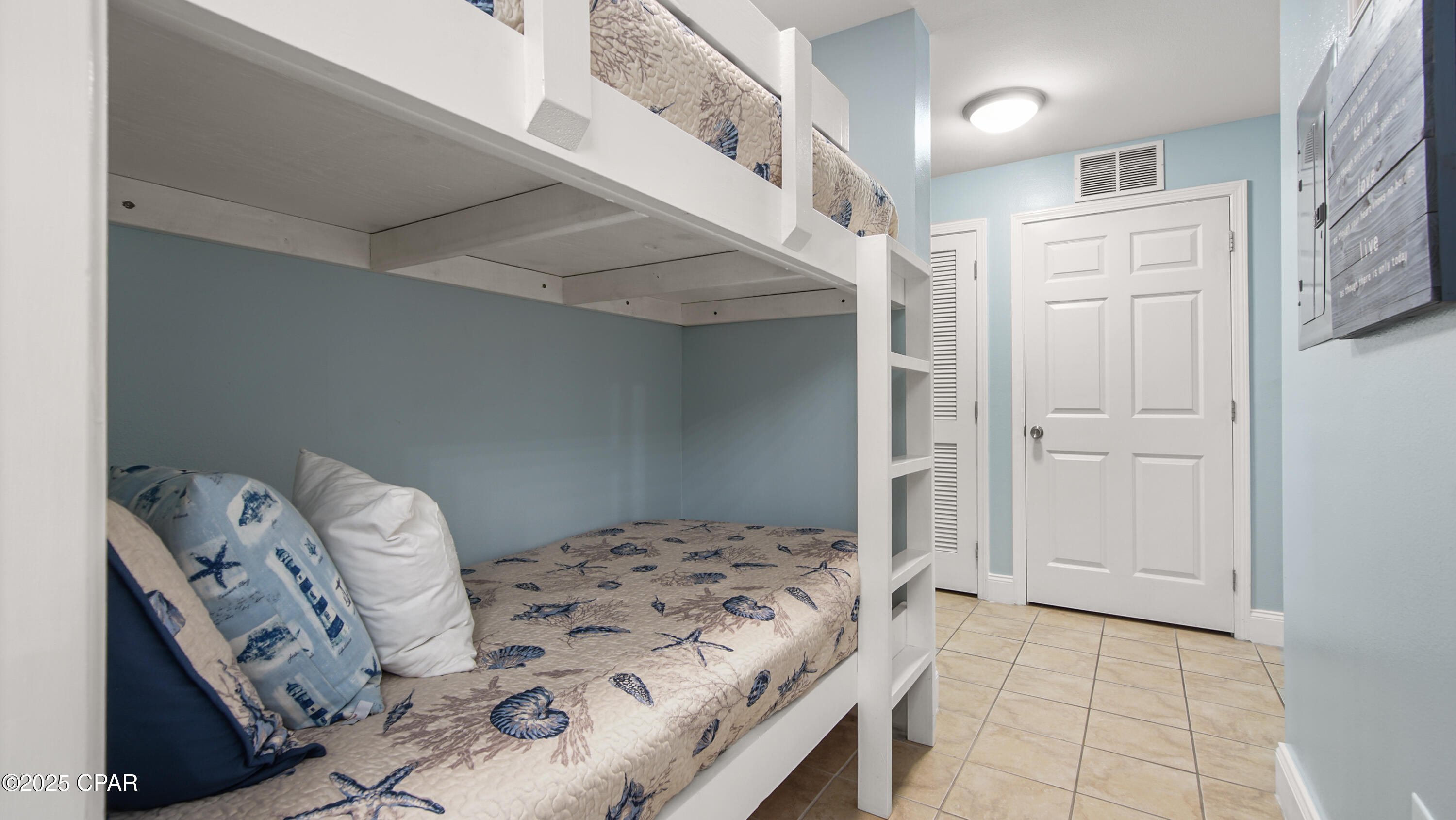 Image 29 For 9902 Thomas Drive 1234