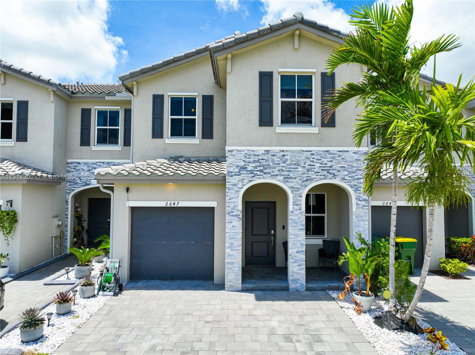 Beautiful 3 bed, 2.5 bath townhome in the sought-after Riviera at Keys Gate! Enjoy open living/dining/family spaces, a spacious kitchen with stainless steel appliances and great cabinet storage, plus a large primary suite with walk-in closet and double-sink vanity. Home also features a fully fenced, low-maintenance backyard, laundry room, 1-car garage, and extended driveway. Community amenities include clubhouse, pool, gym & more. Conveniently located near shops, schools, restaurants, hospital, FL Turnpike, and just minutes from the Keys. Low HOA! Don’t miss the 3D tour. May the FORCE be with you!