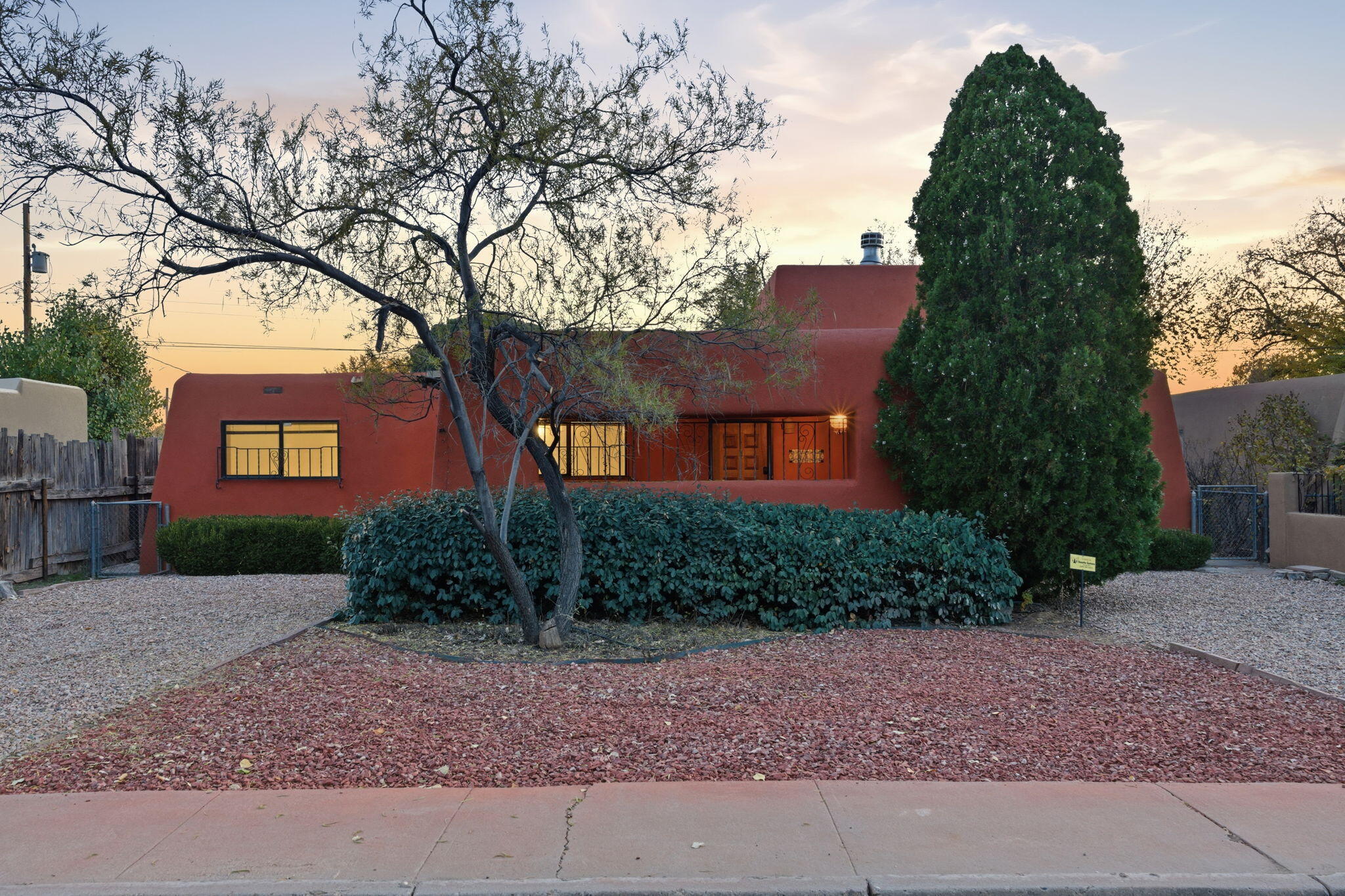 2634 Oro Vista Road, Albuquerque NM 87107