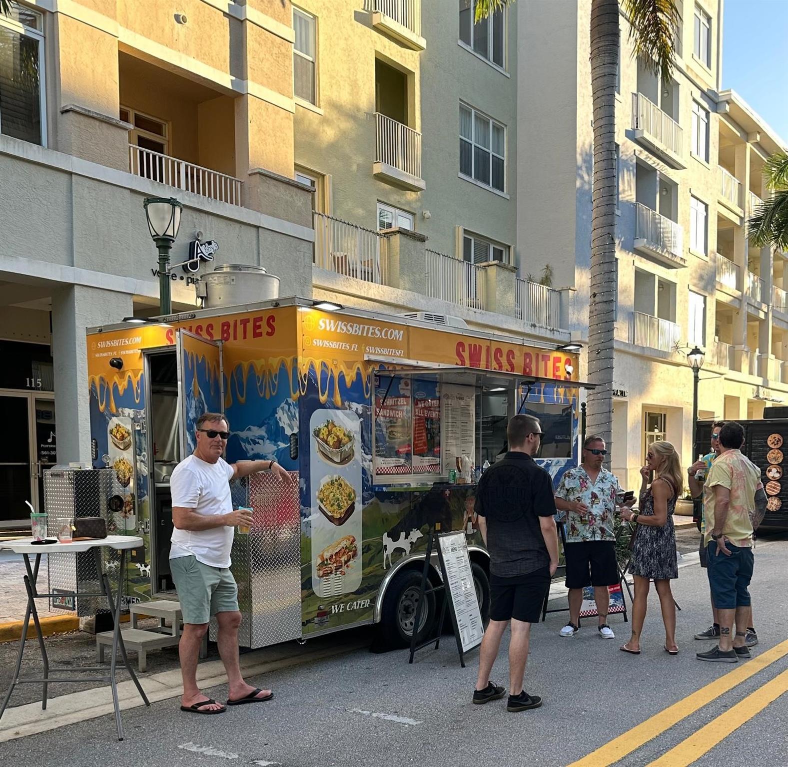 hollywood ave, Hollywood, FL 33020