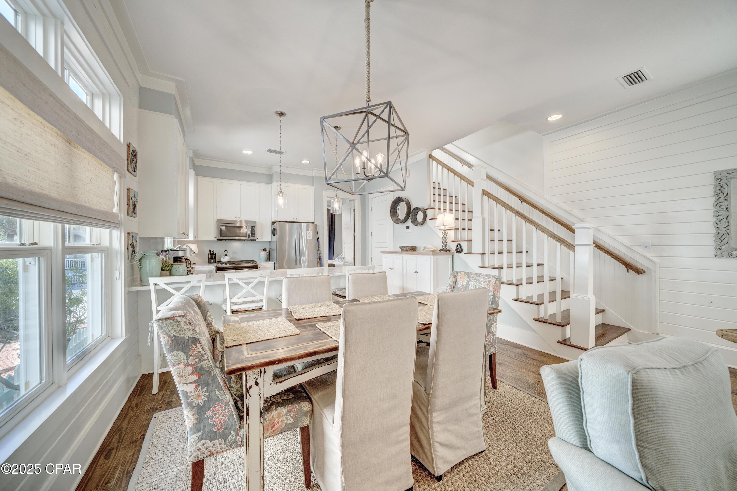 Image 18 For 148 Parkshore Drive