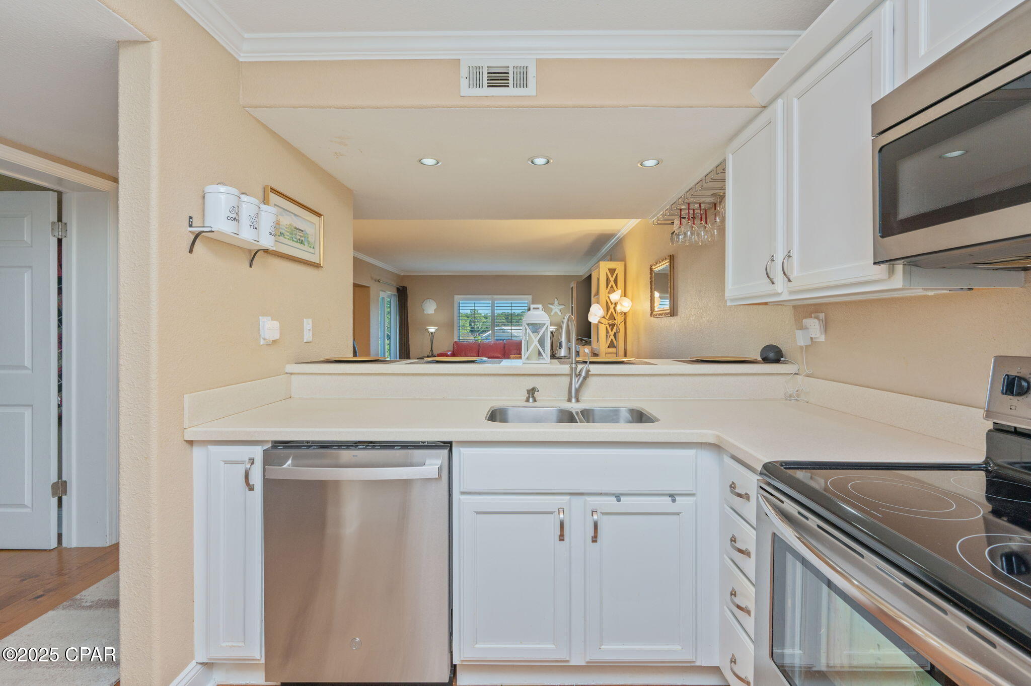 Image 11 For 112 Fairway Boulevard 205