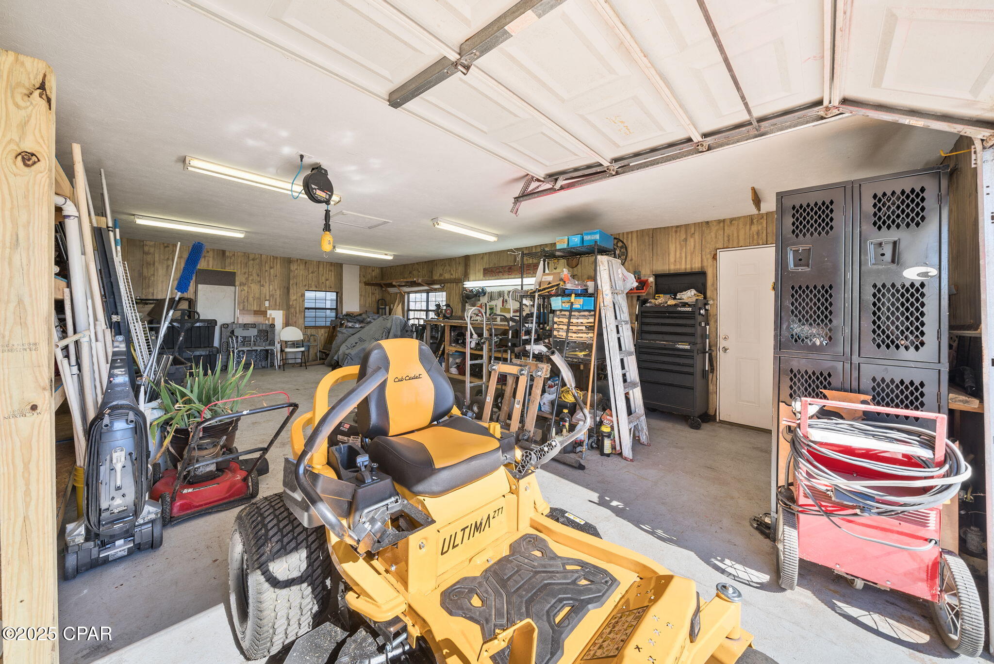 Image 35 For 7048 Hugh Drive