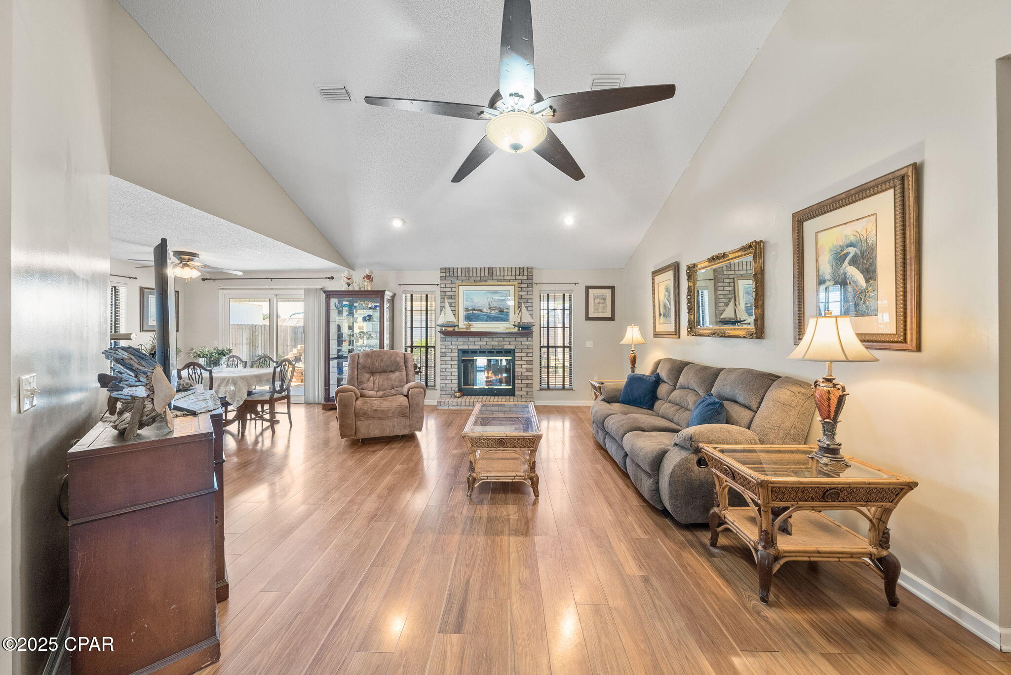 Image 6 For 7048 Hugh Drive