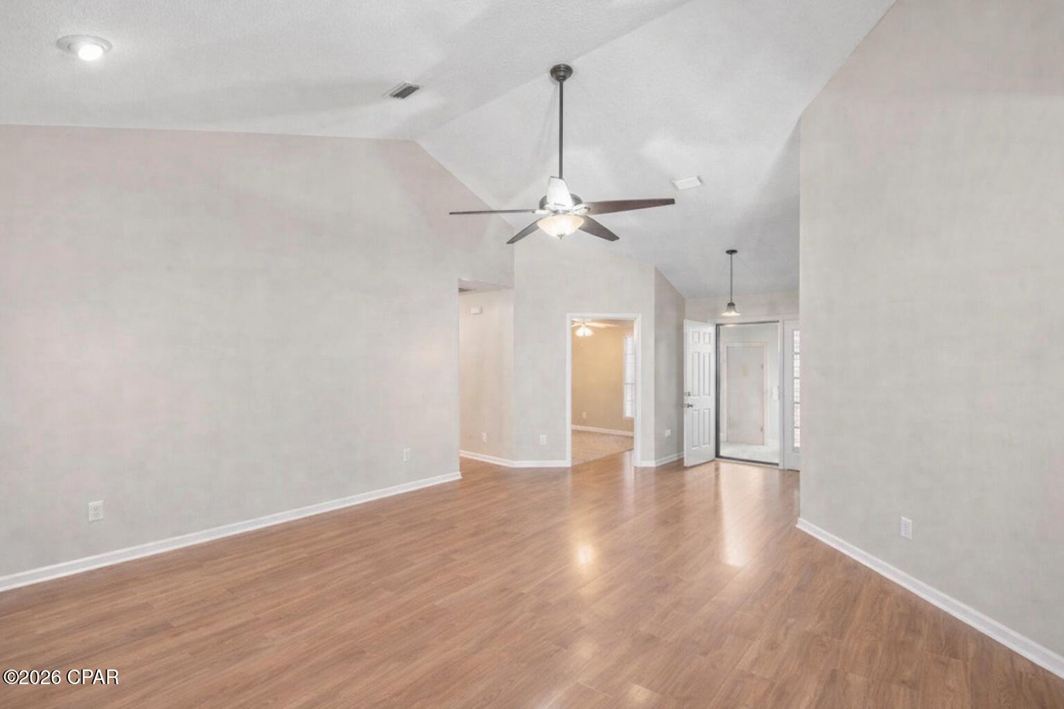 Image 6 For 7048 Hugh Drive