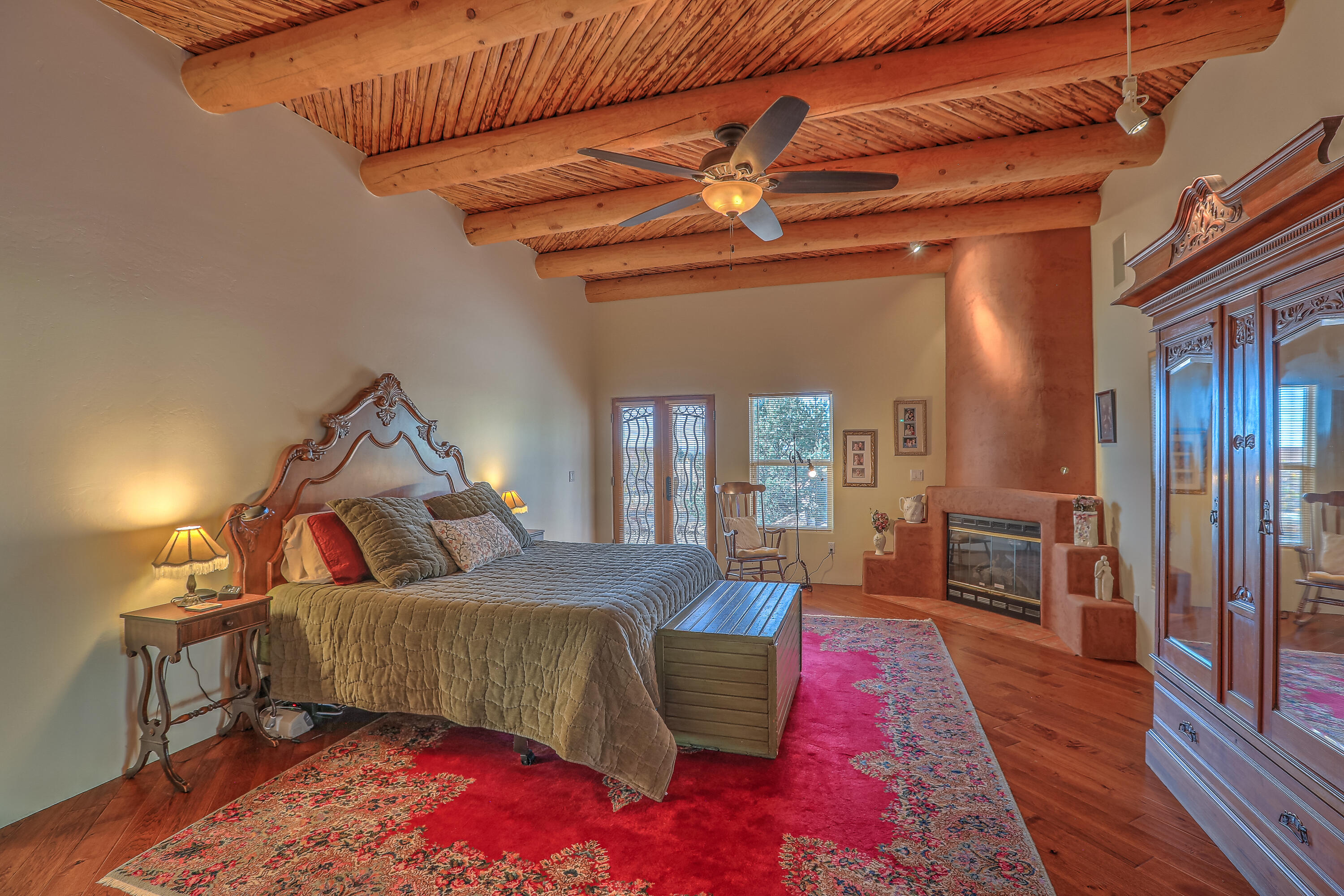 10421 OAKLAND Avenue NE Bedroom