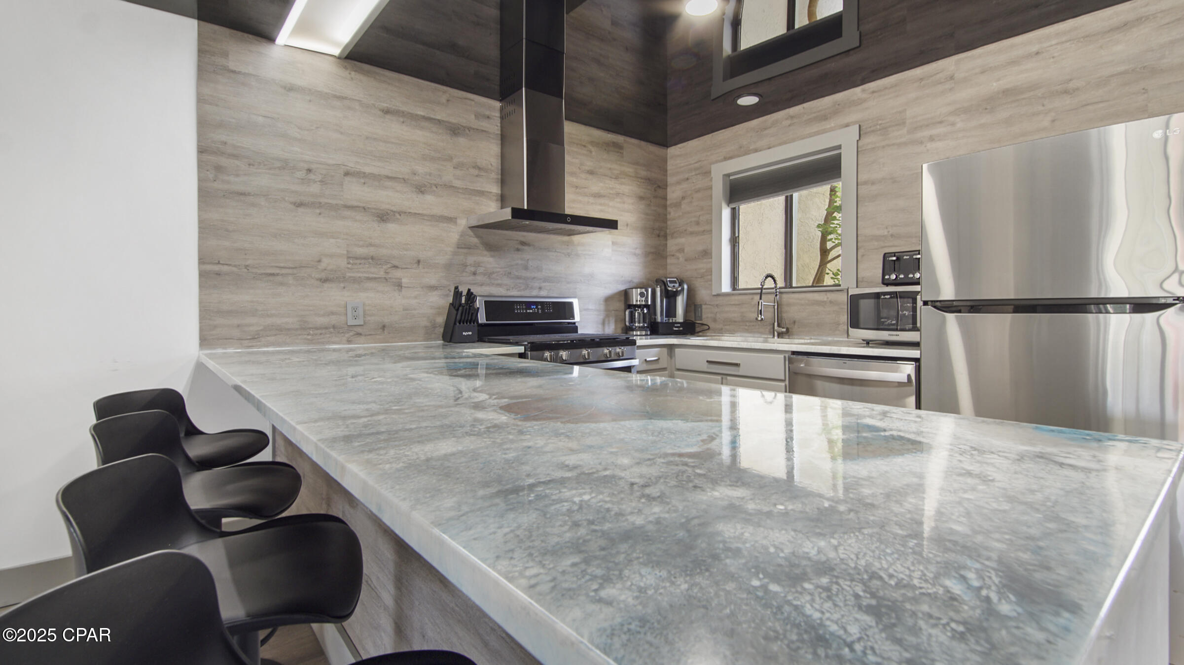 Image 10 For 131 Kimberly Drive