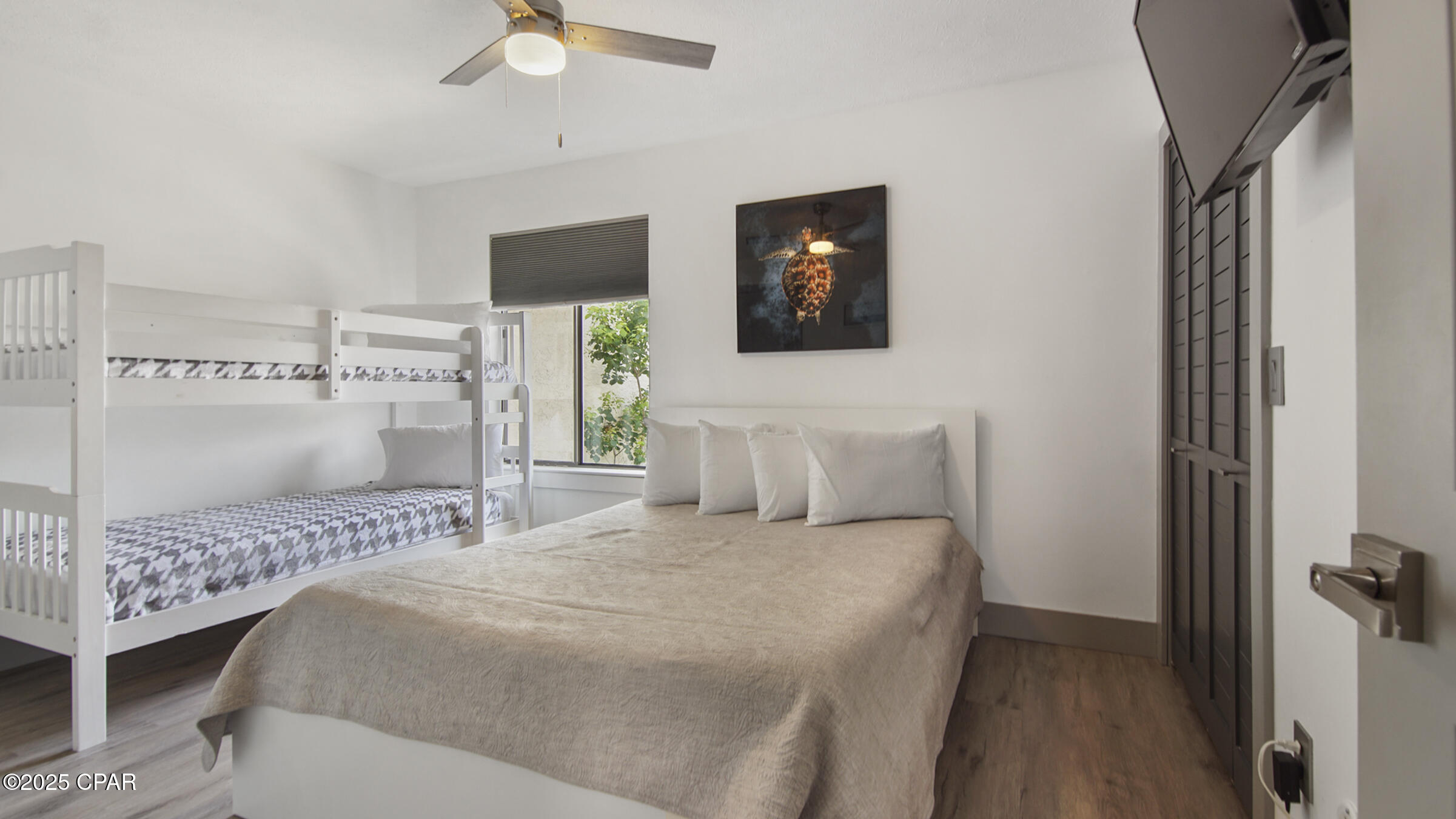 Image 12 For 131 Kimberly Drive