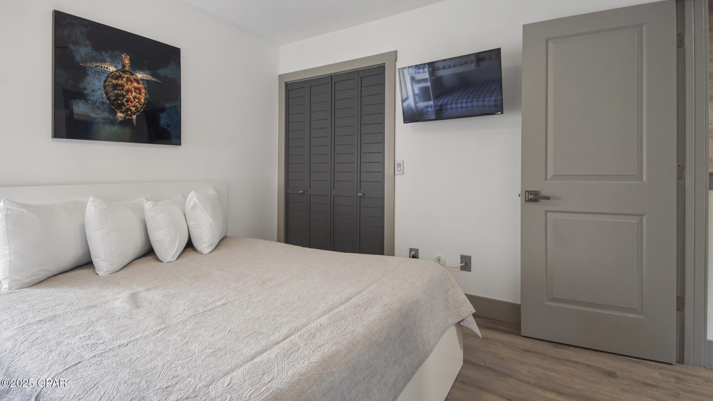 Image 17 For 131 Kimberly Drive