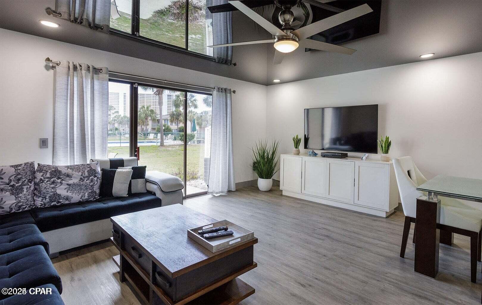 Image 2 For 131 Kimberly Drive