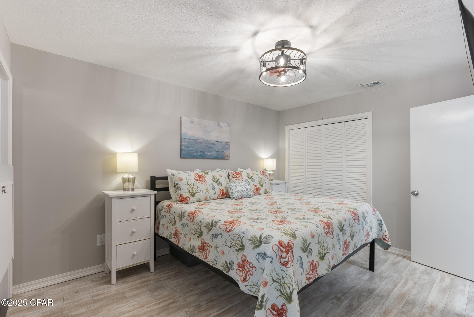 Image 19 For 164 Robin Lane