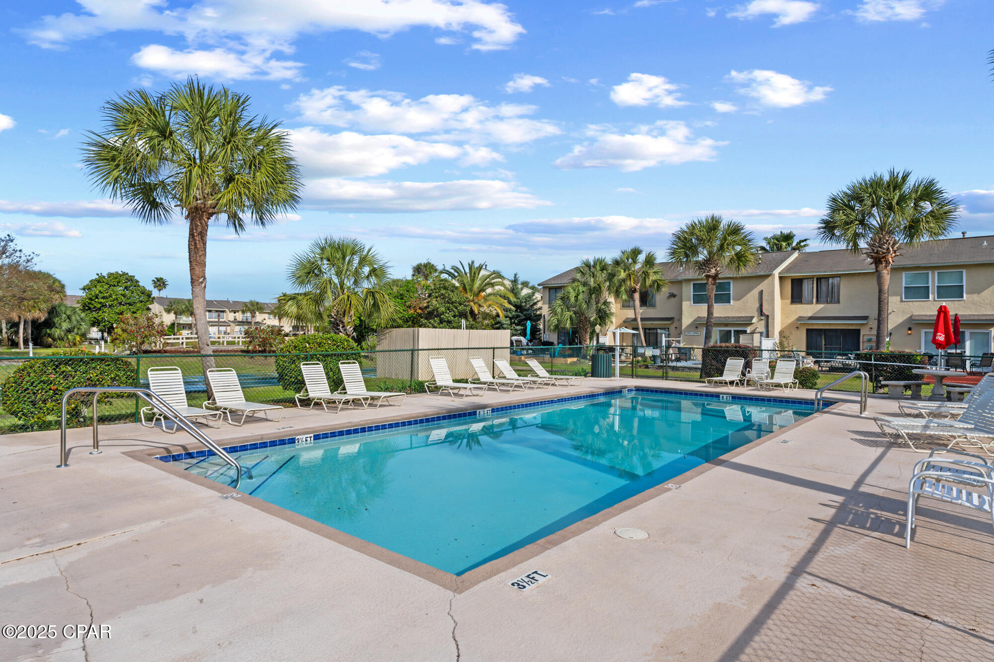 Image 33 For 164 Robin Lane