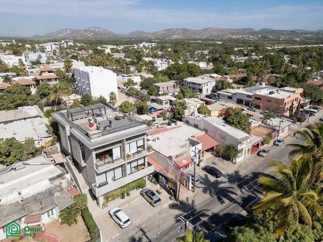 C. Valerio González, Vago Commercial -, 8 de Octubre, Los Cabos, Baja California Sur